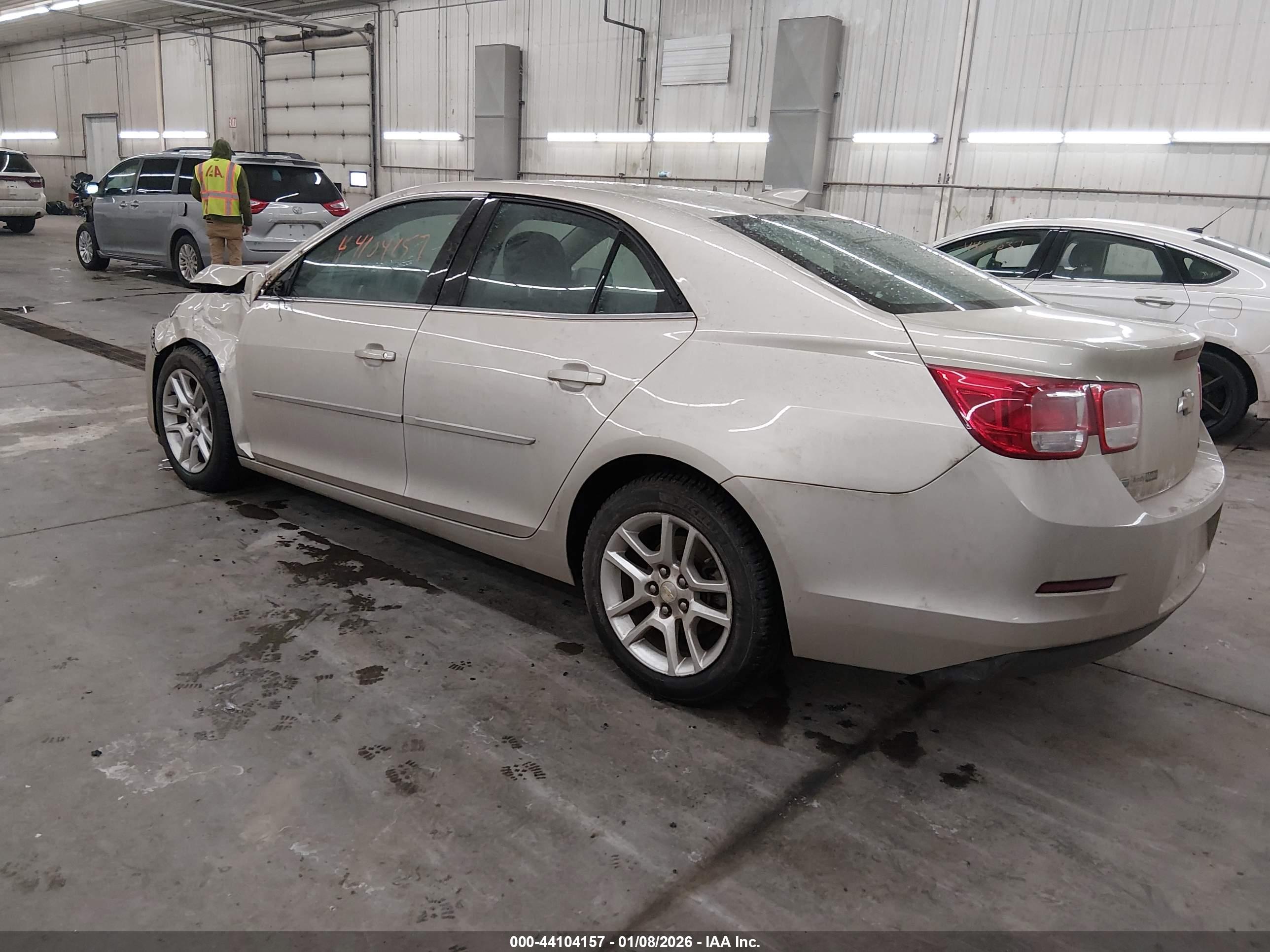 CHEVROLET MALIBU image 3