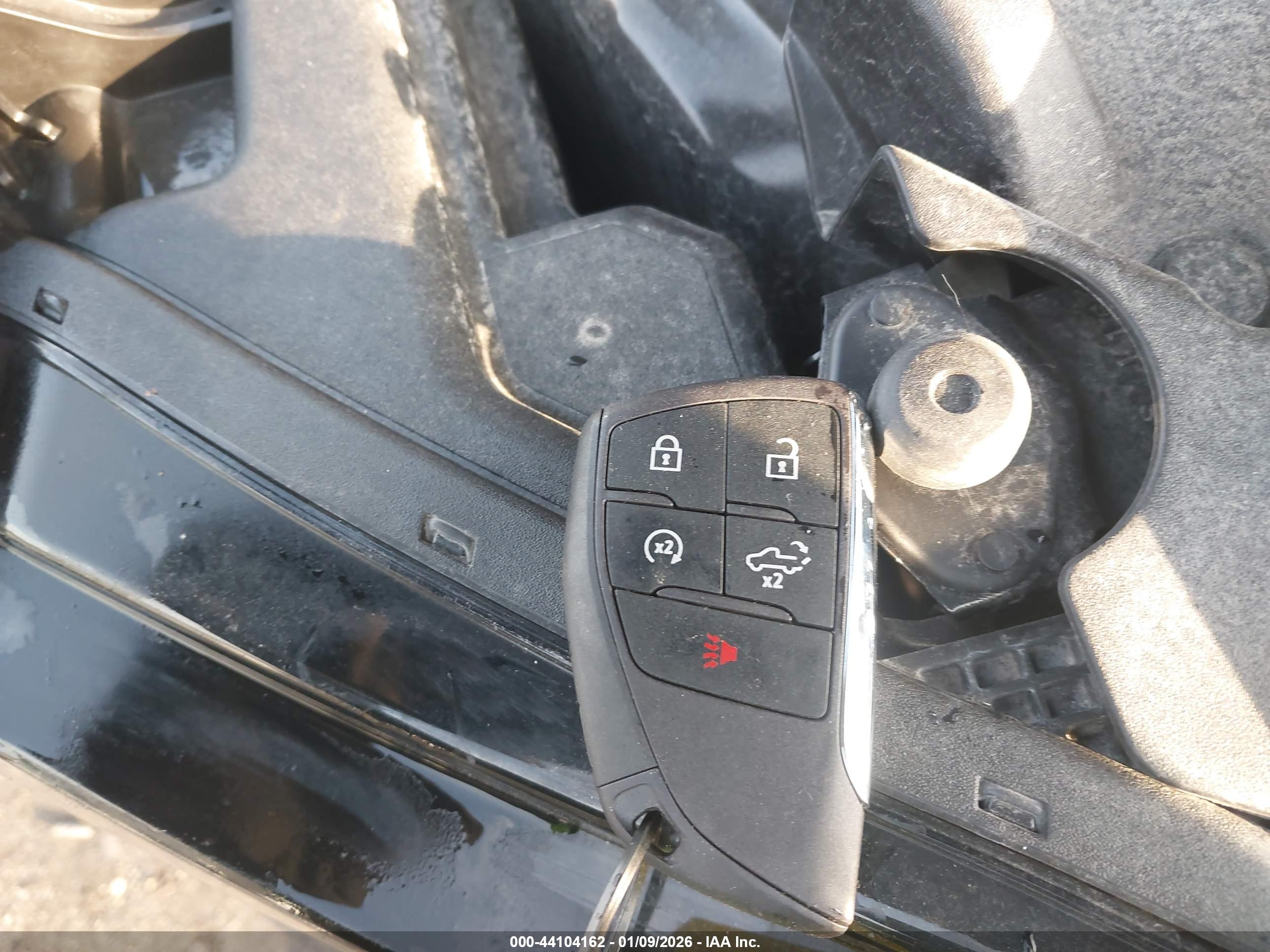 GMC SIERRA image 11