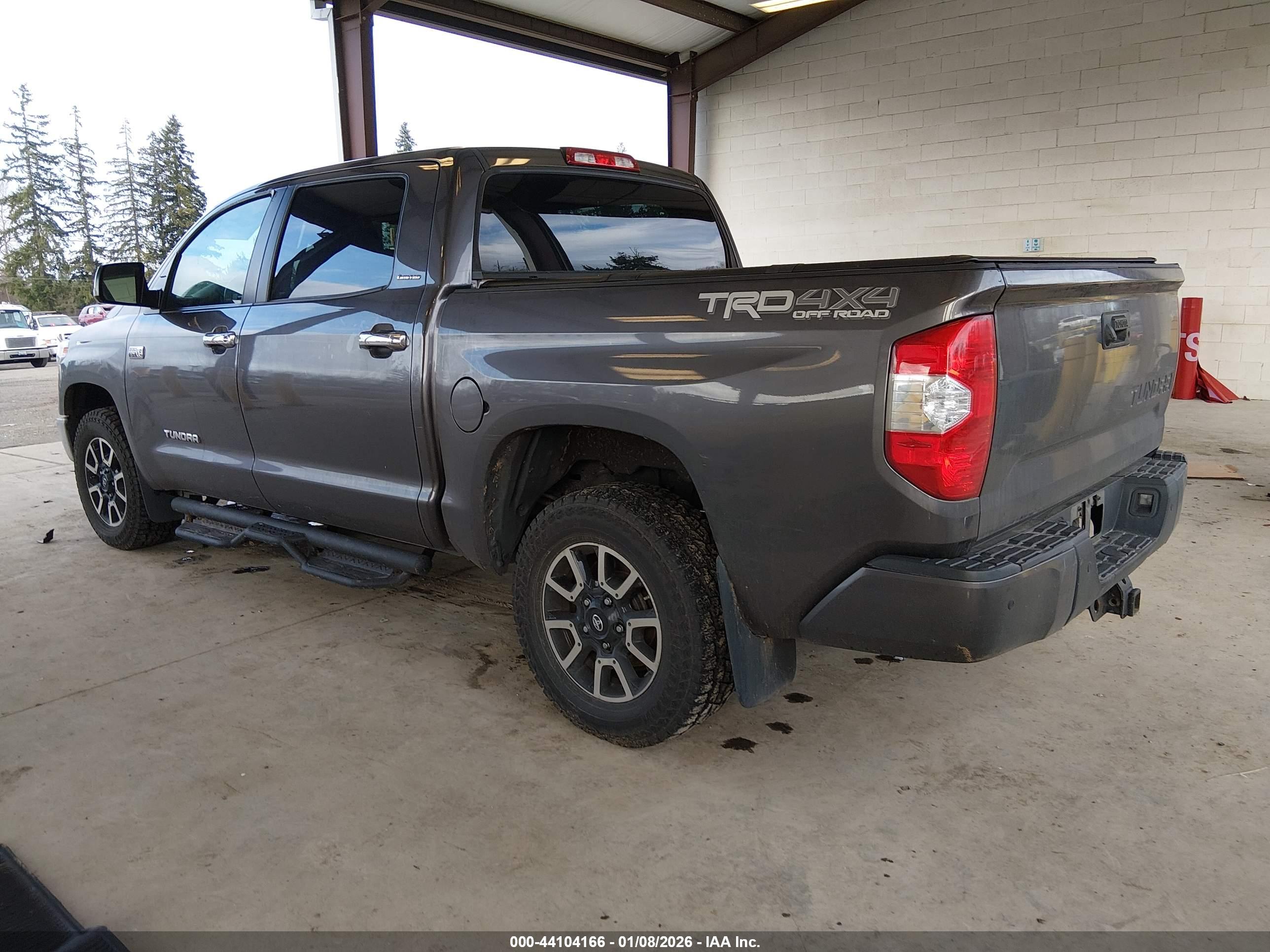 TOYOTA TUNDRA image 3