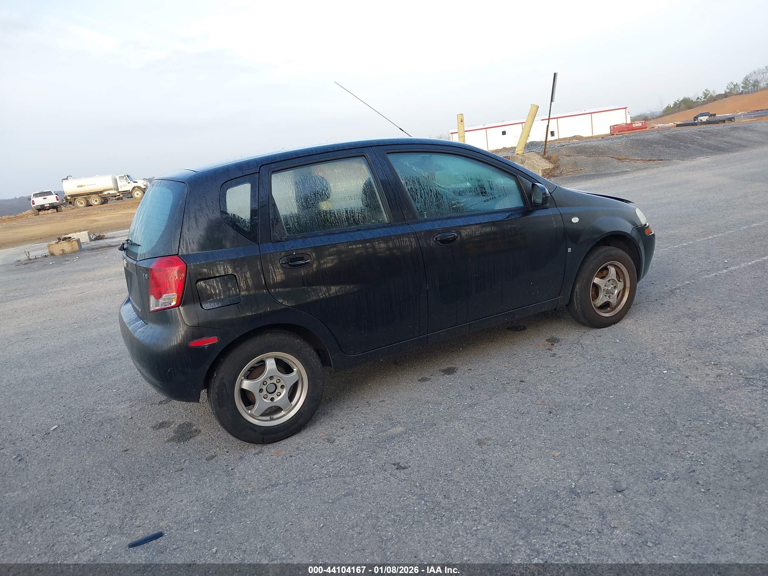 CHEVROLET AVEO image 4