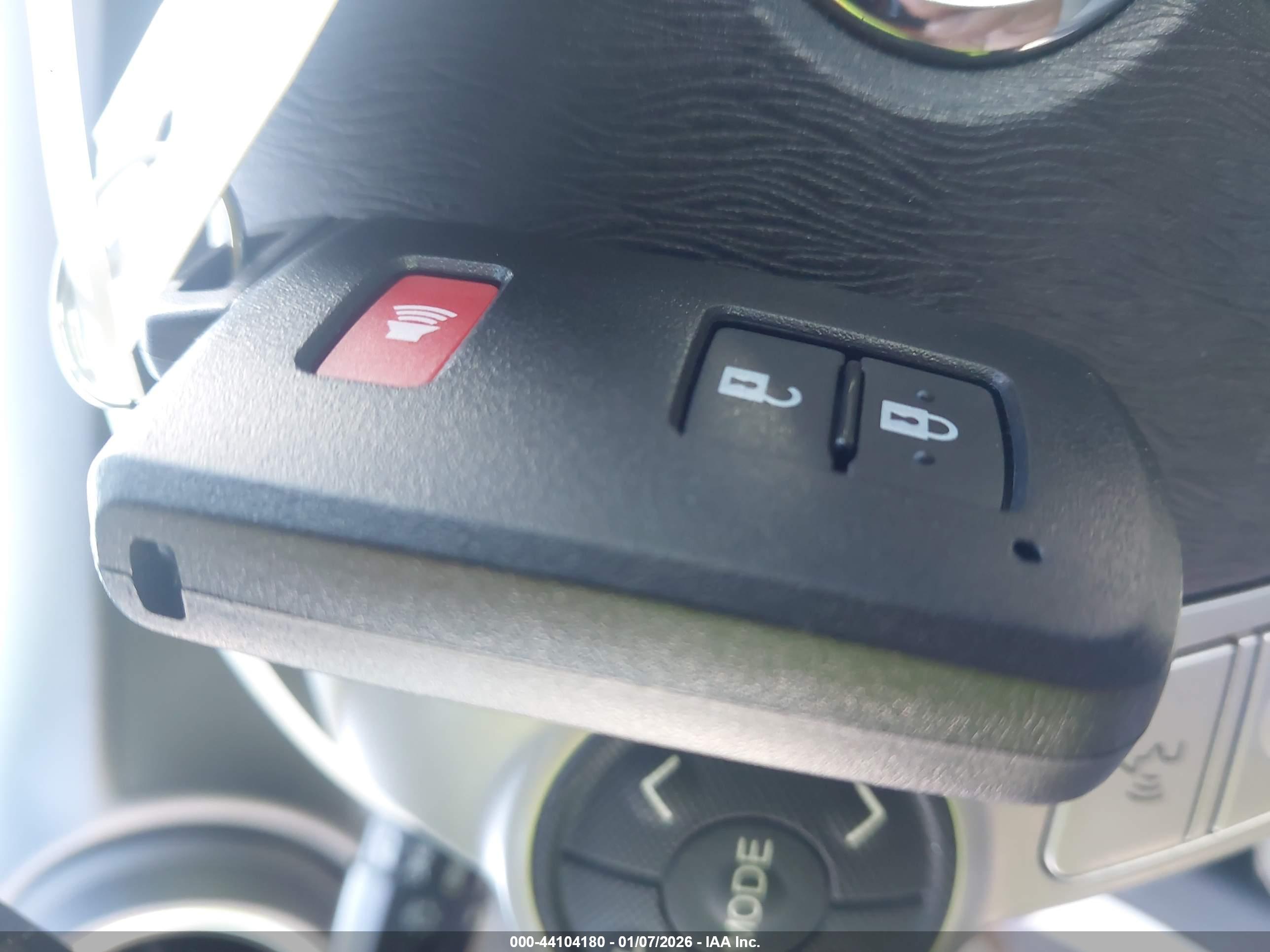 TOYOTA PRIUS image 11