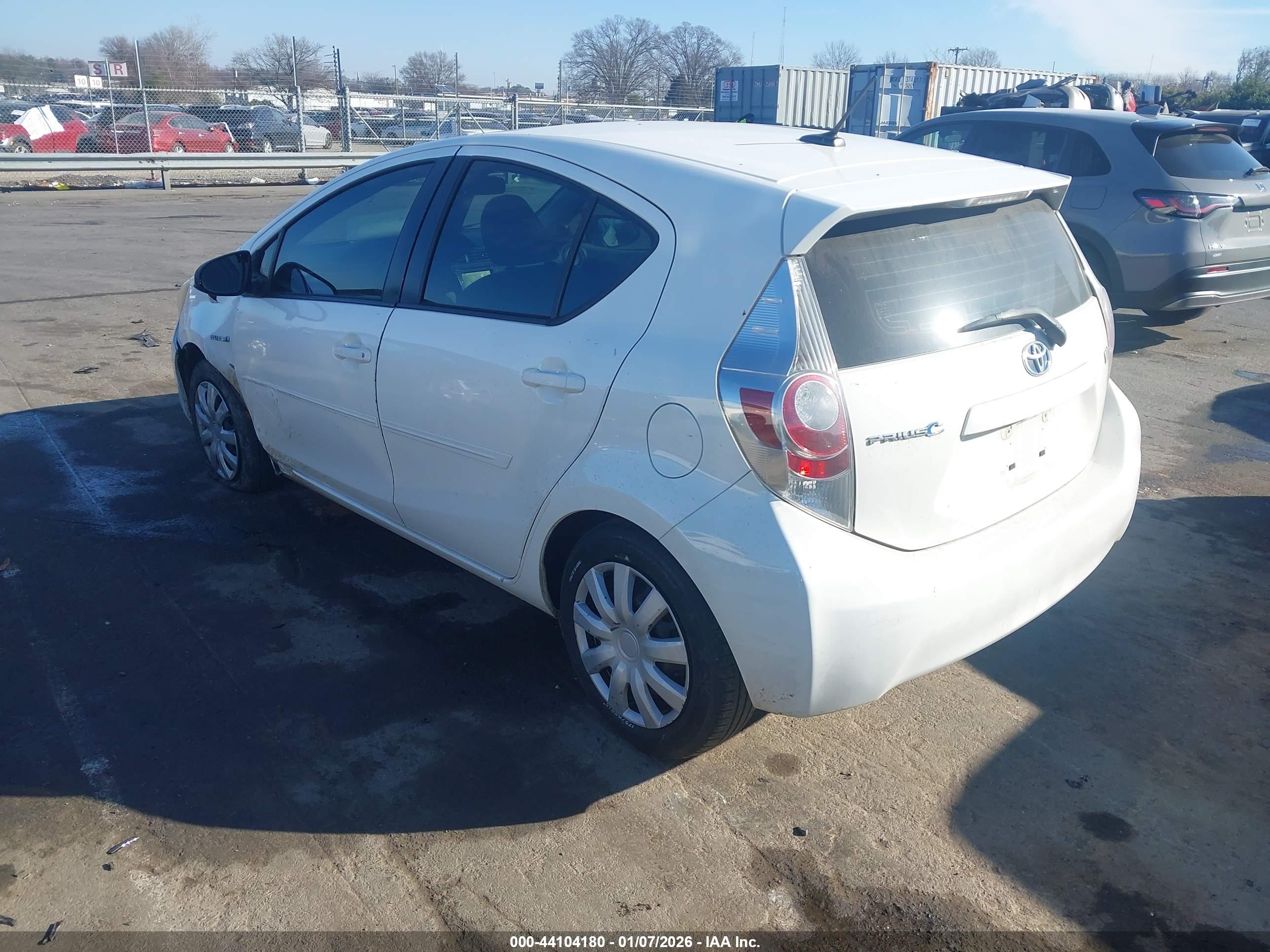 TOYOTA PRIUS image 3