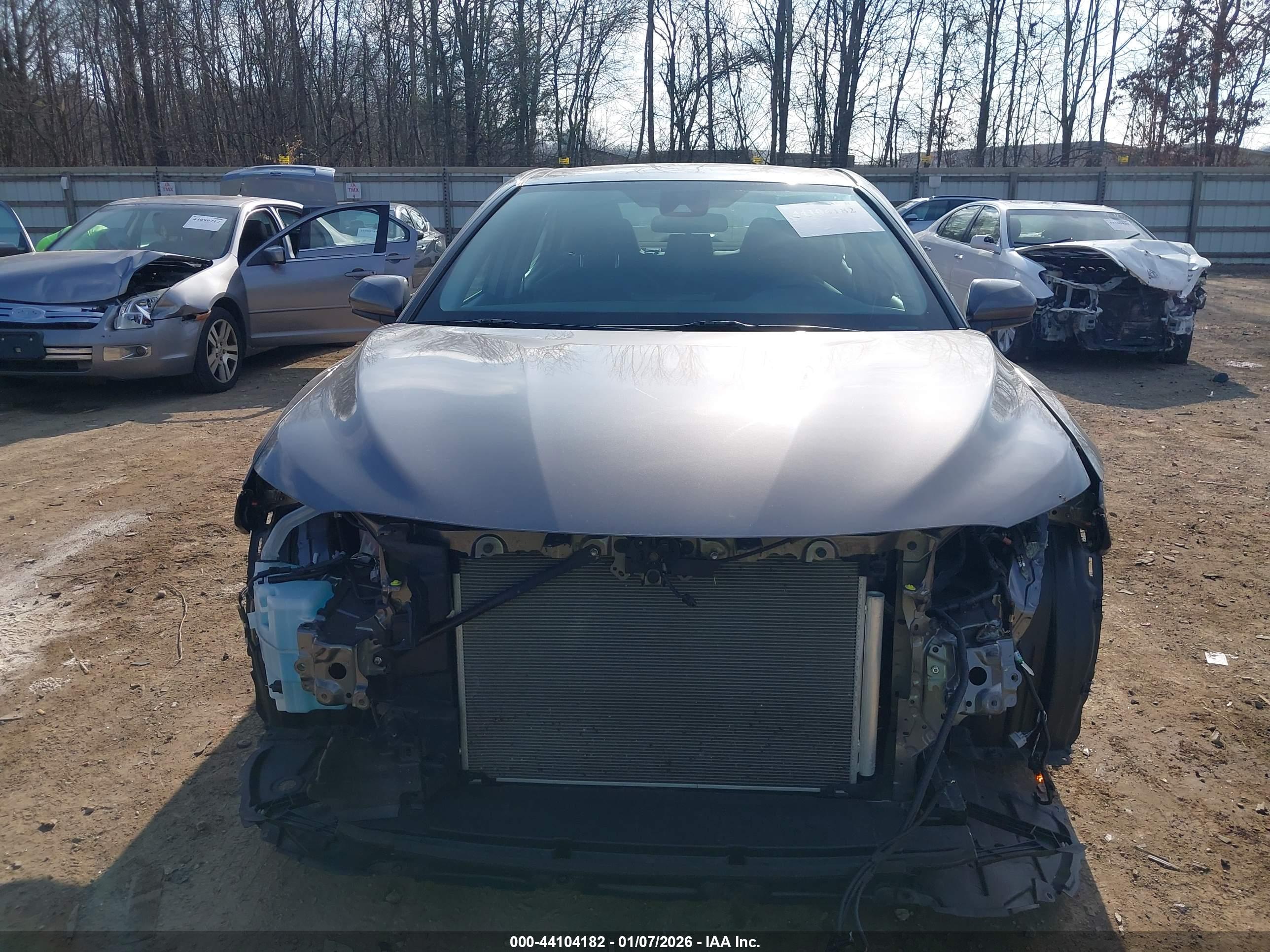 TOYOTA CAMRY image 6