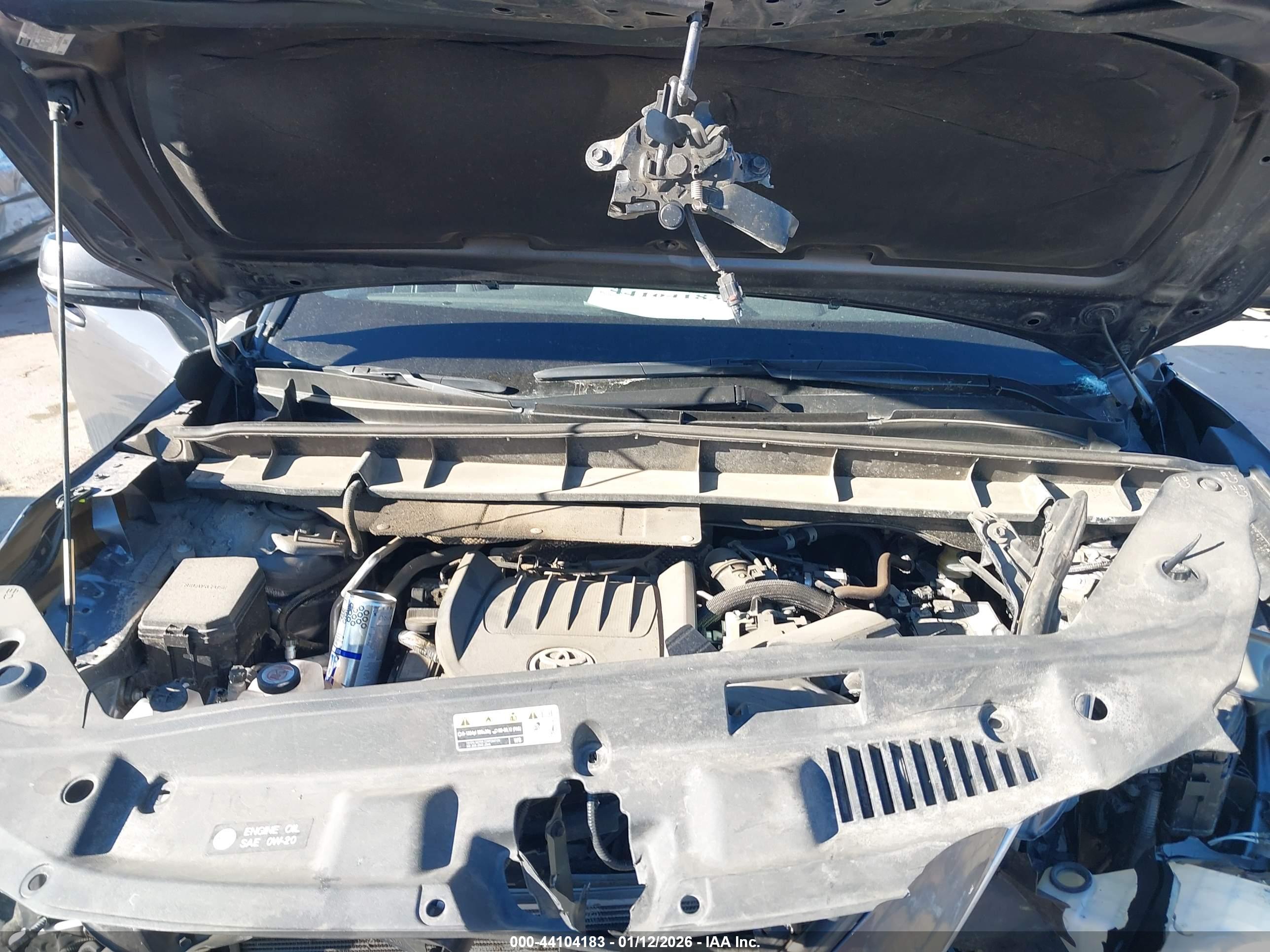TOYOTA HIGHLANDER image 10
