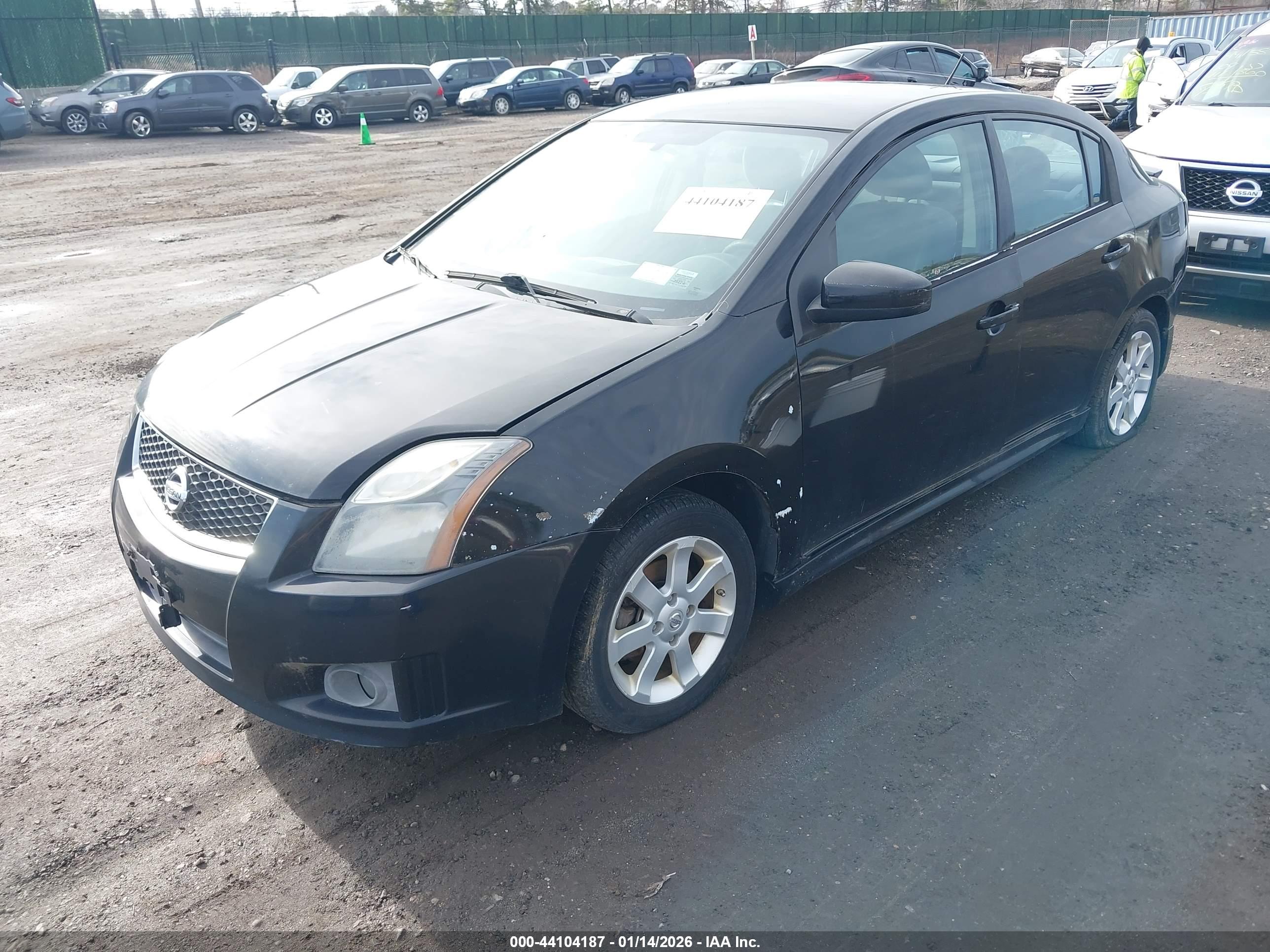 NISSAN SENTRA image 2