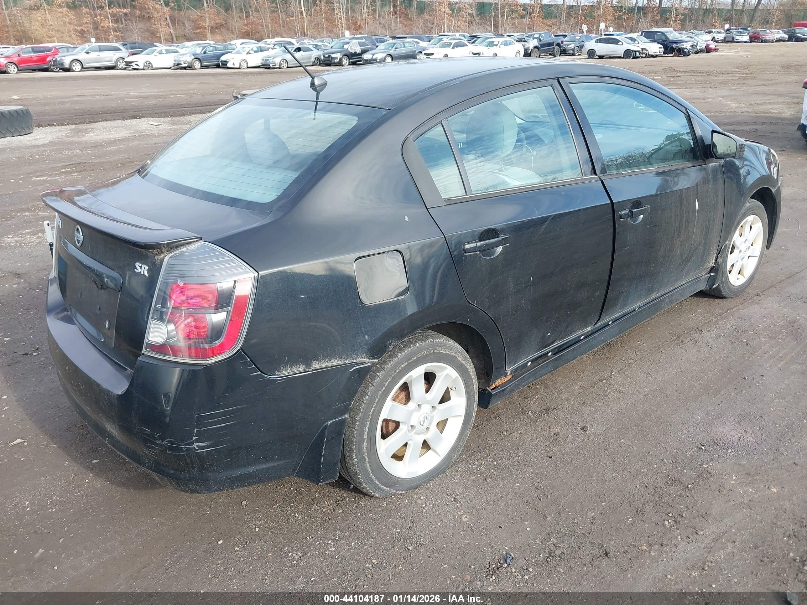 NISSAN SENTRA image 4