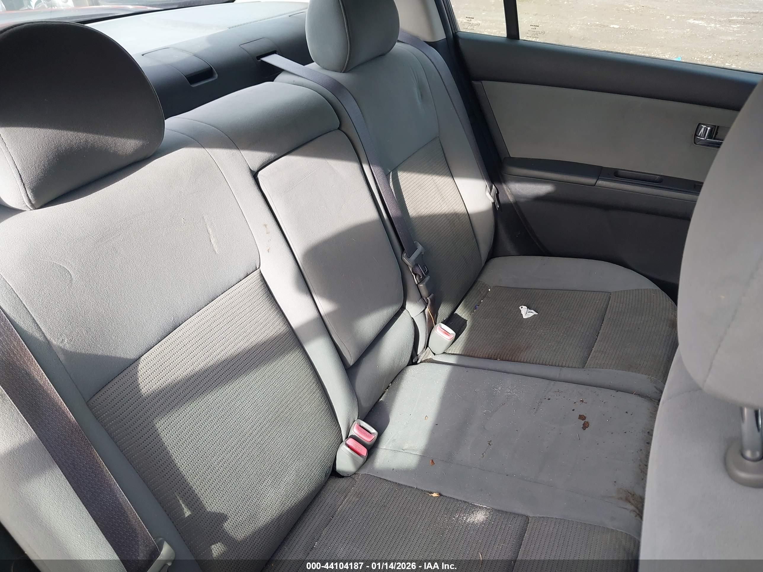 NISSAN SENTRA image 8