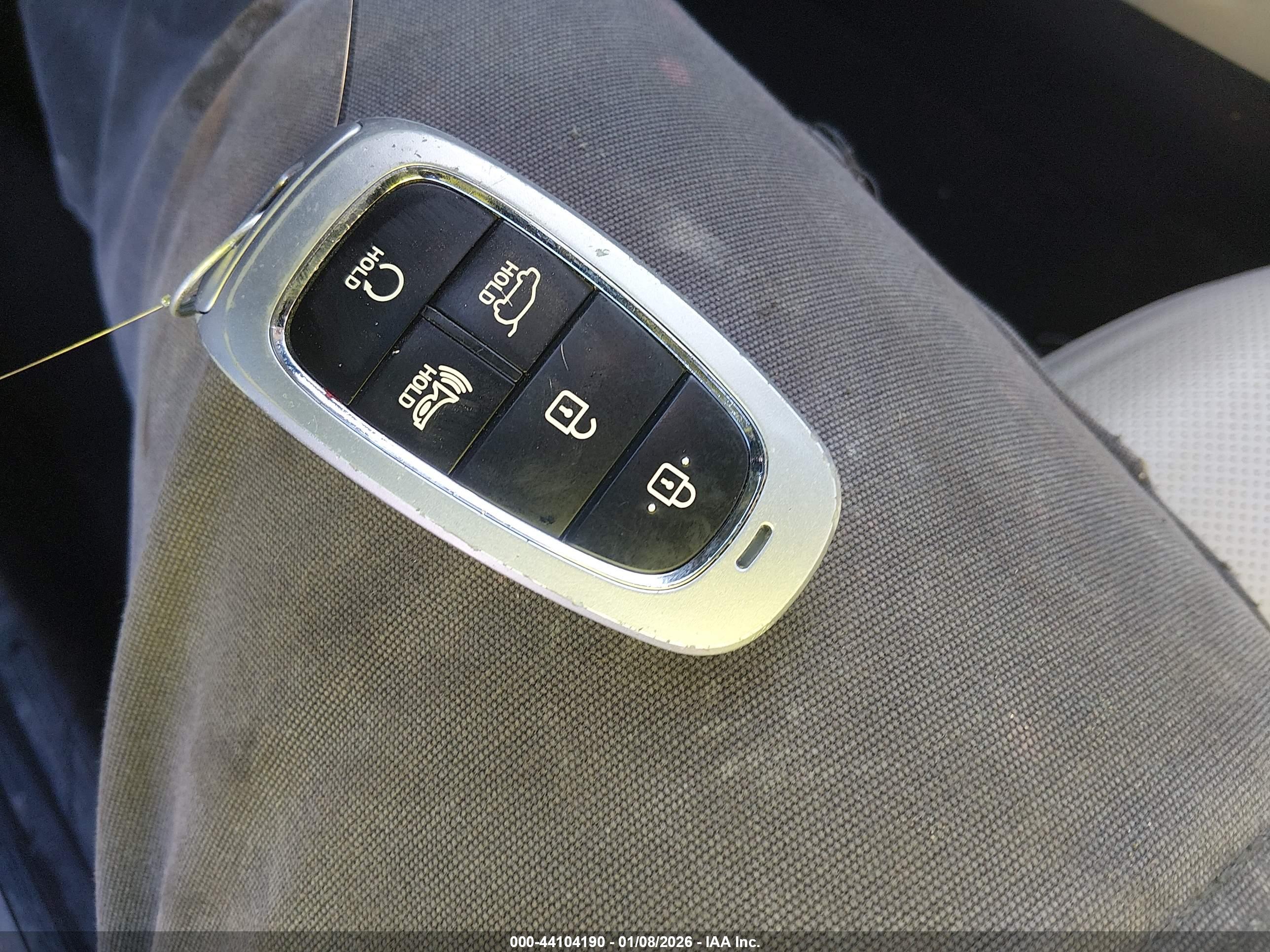 HYUNDAI TUCSON image 11