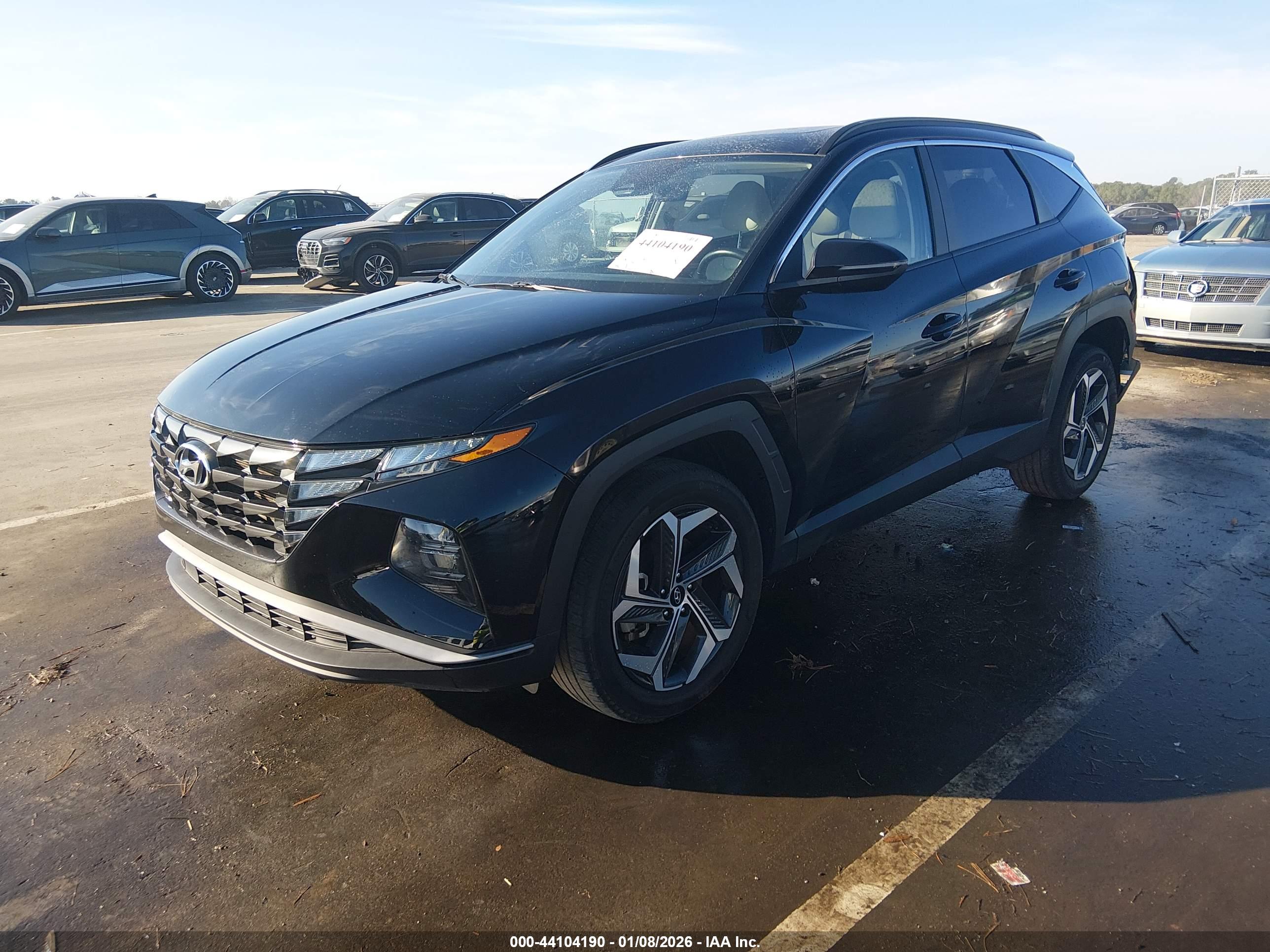 HYUNDAI TUCSON image 2
