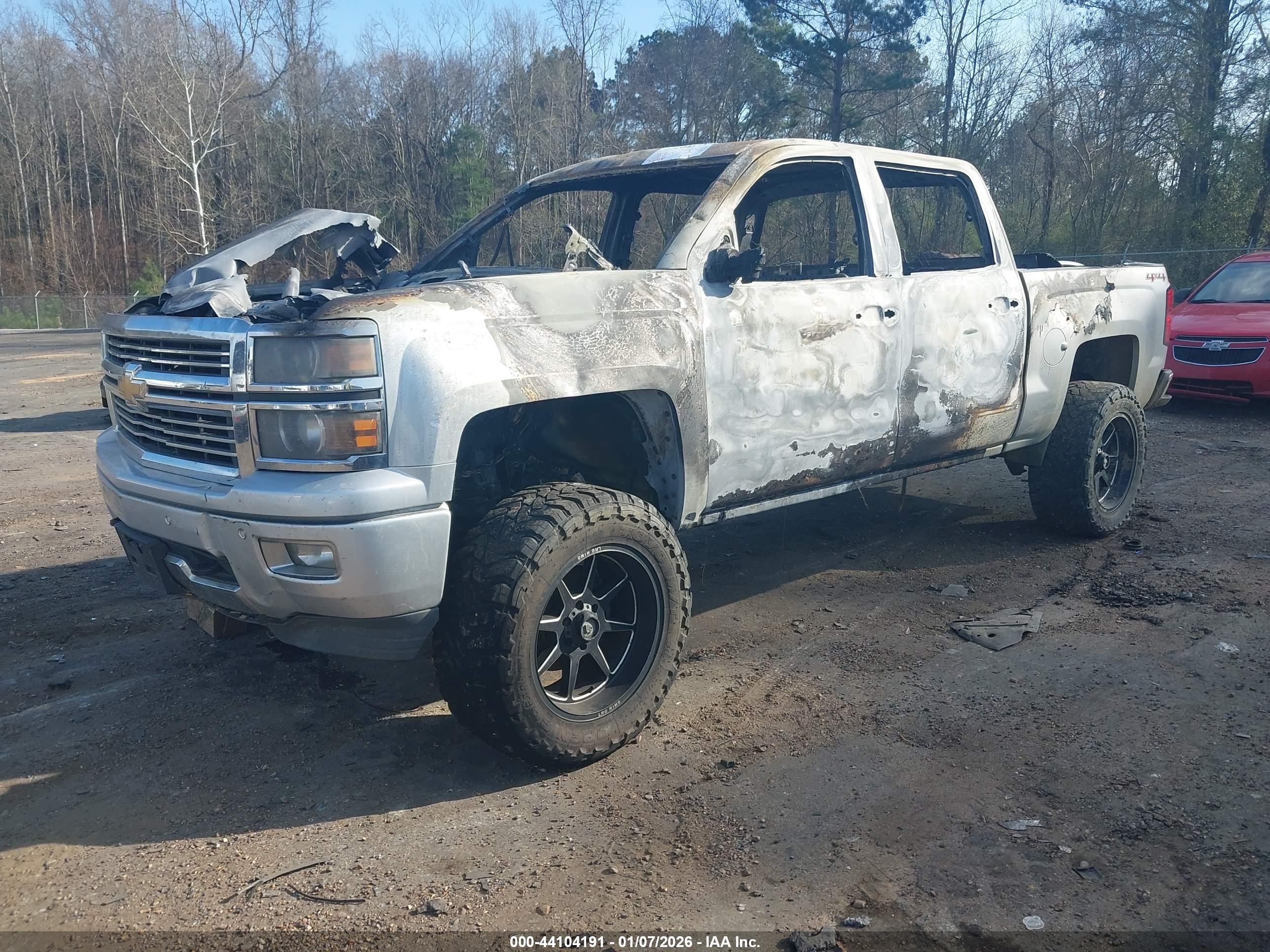 CHEVROLET SILVERADO image 2
