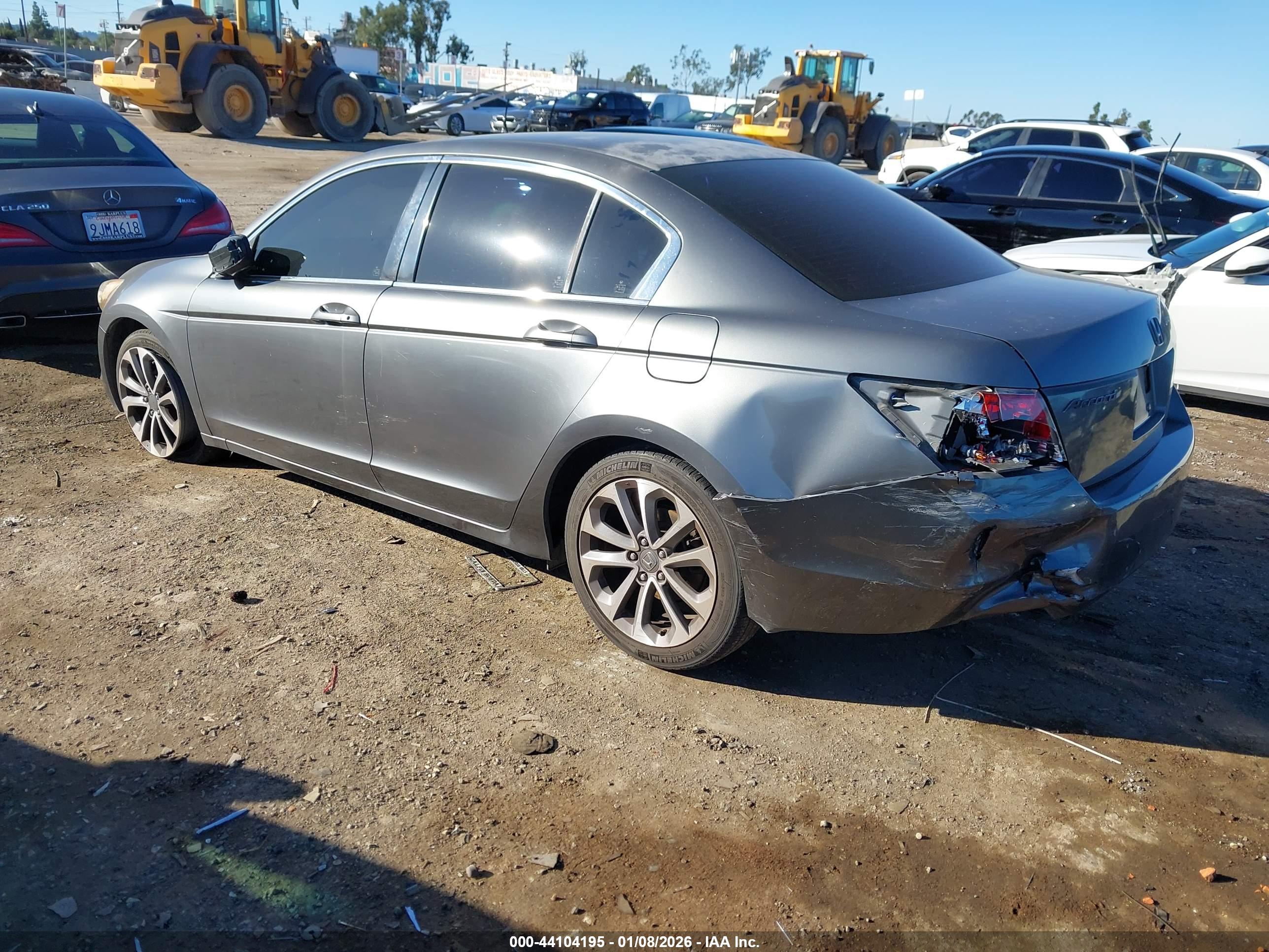 HONDA ACCORD image 3
