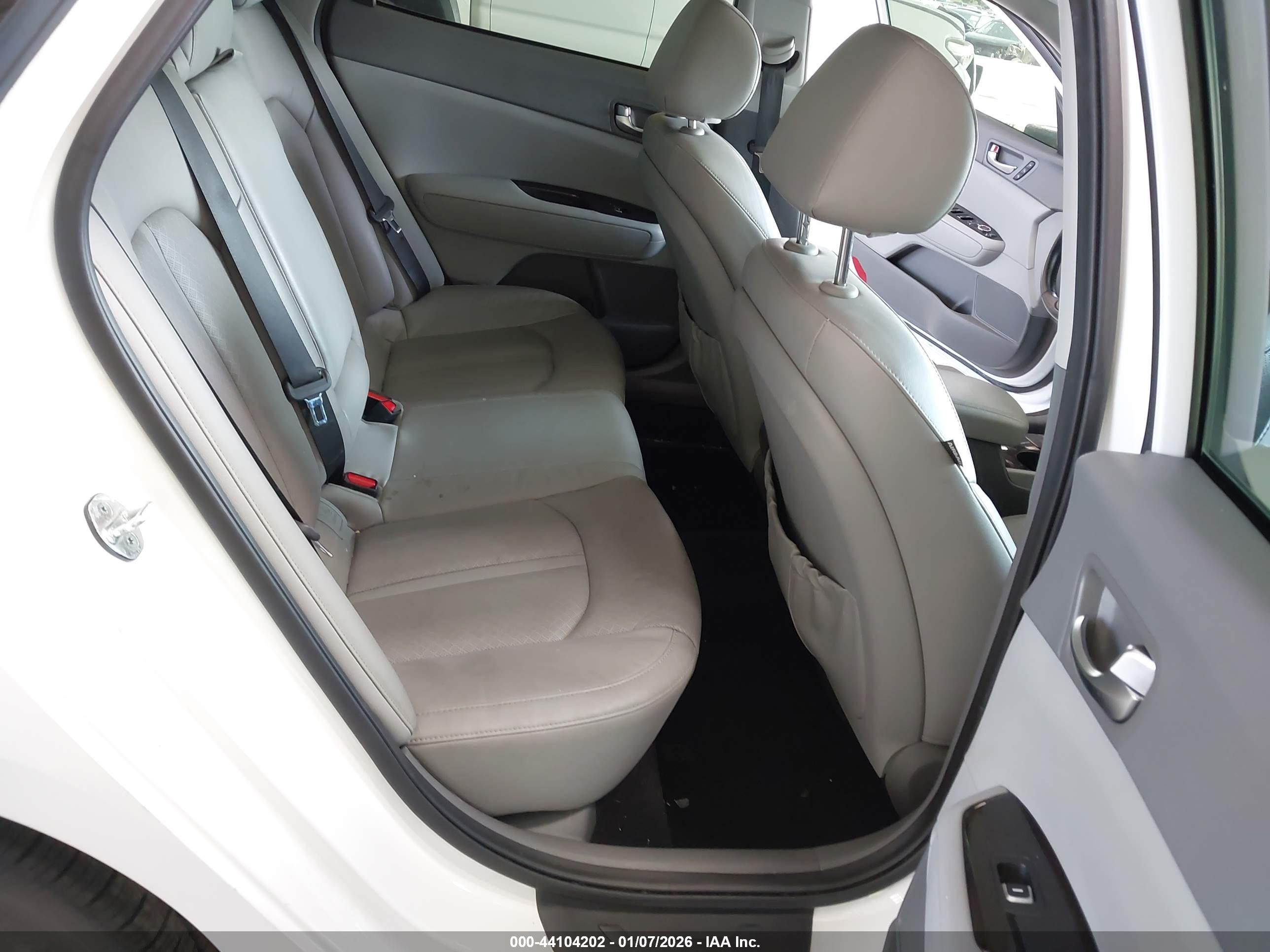 KIA OPTIMA image 8