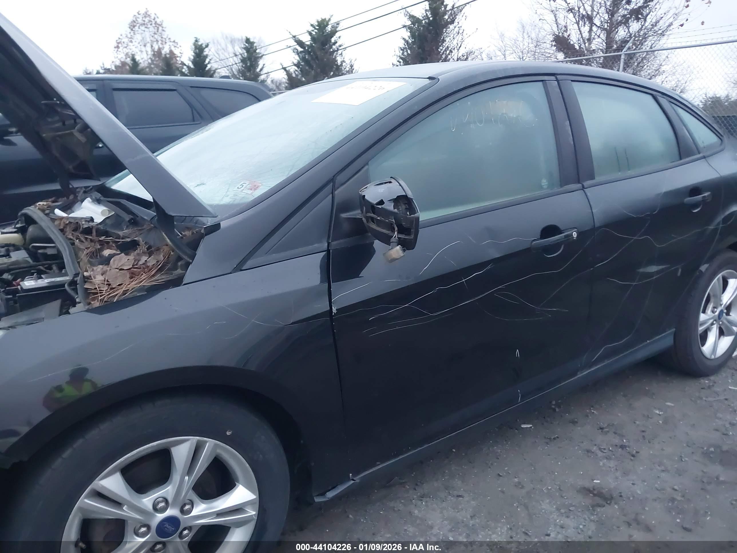 FORD FOCUS image 6