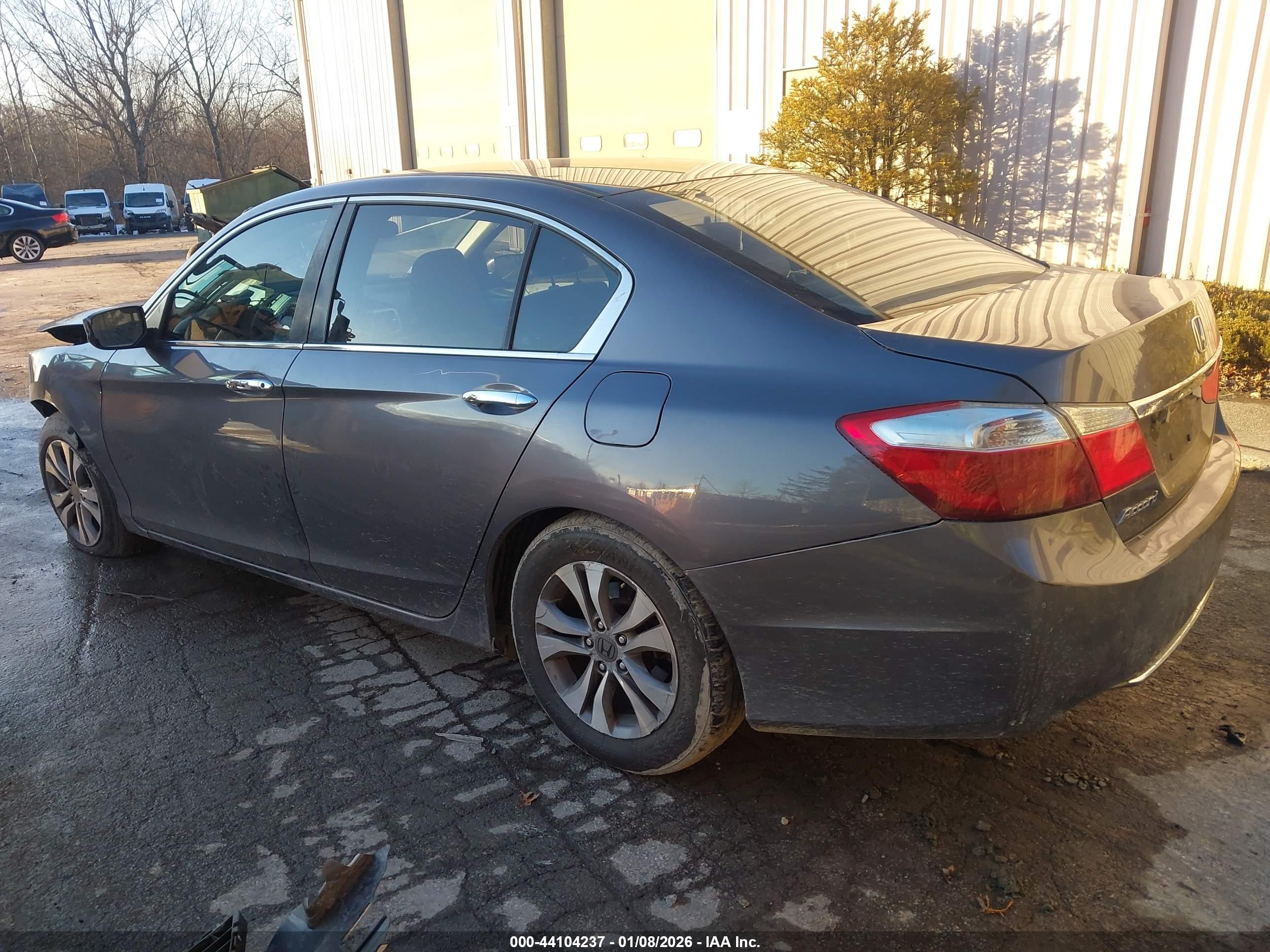 HONDA ACCORD image 3