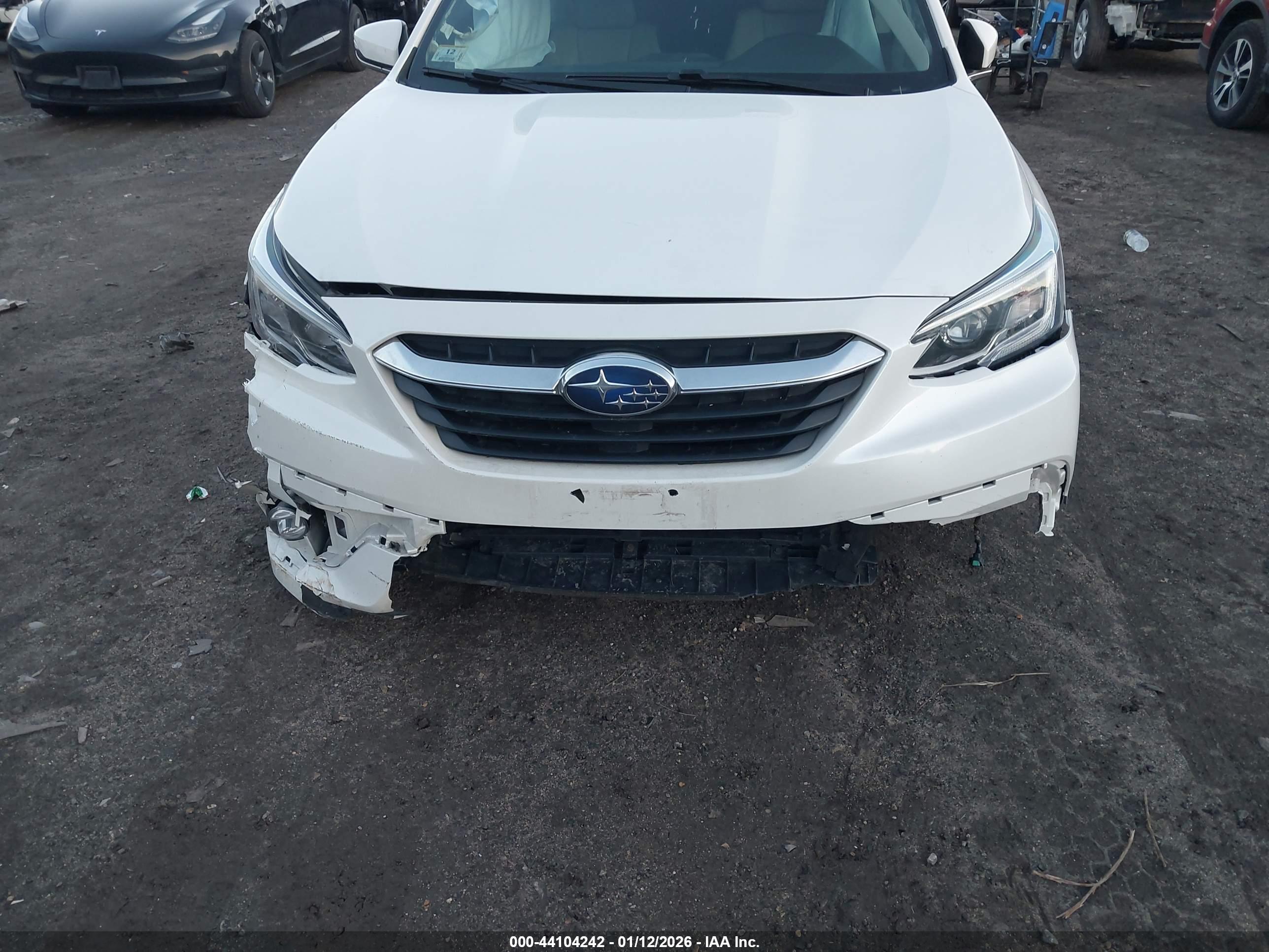 SUBARU LEGACY image 6