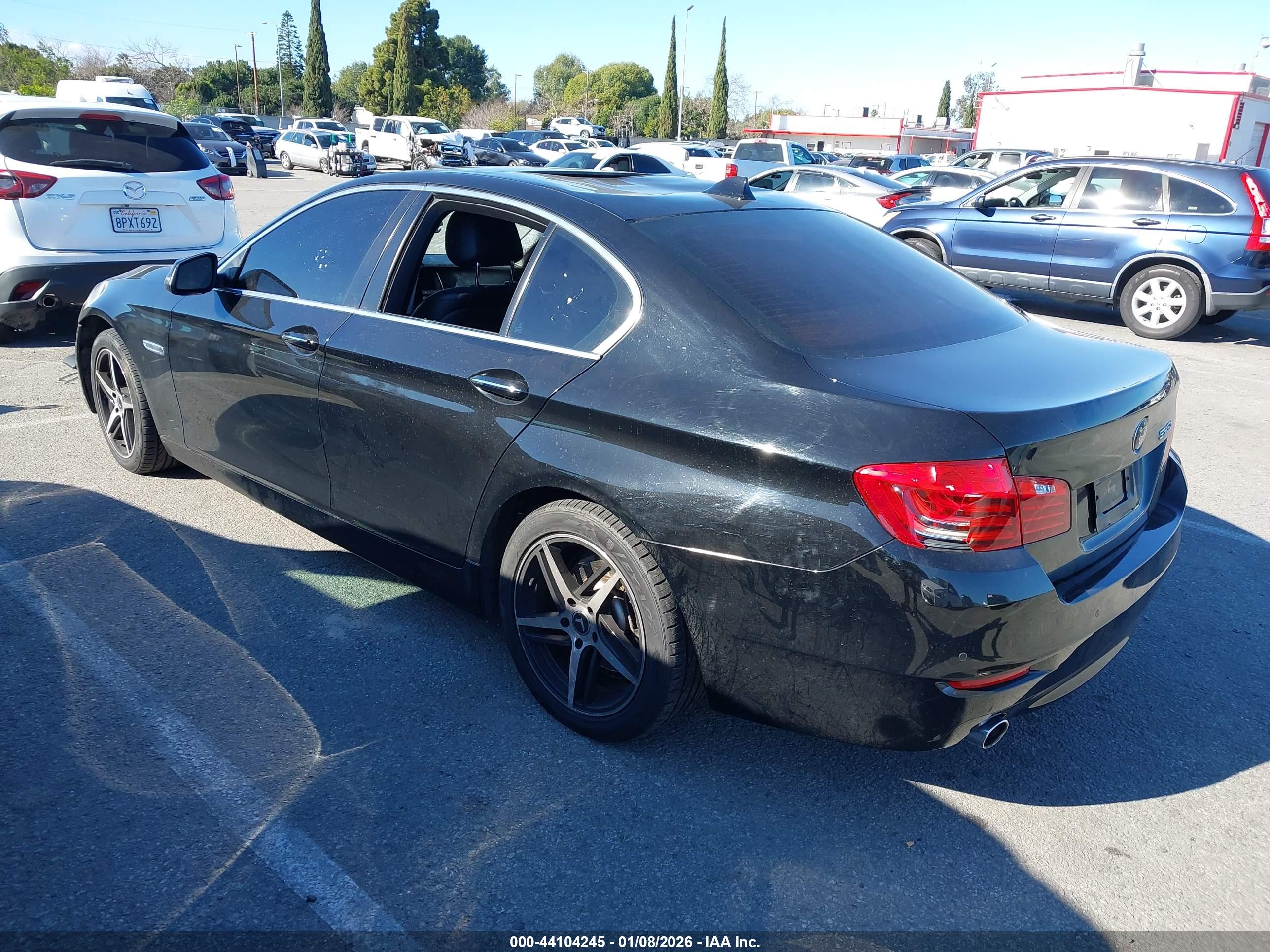 BMW 535I image 3