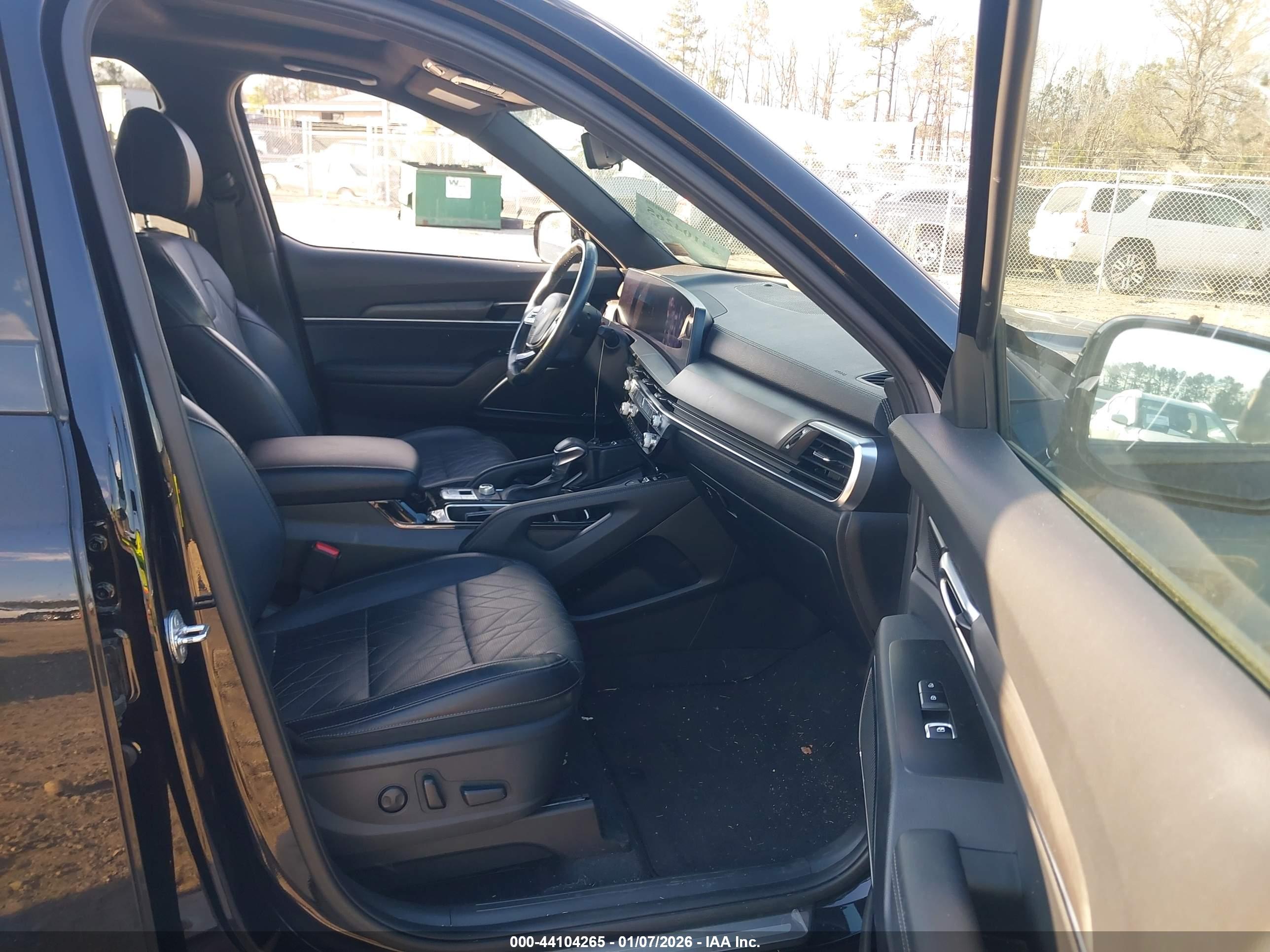 KIA TELLURIDE image 5