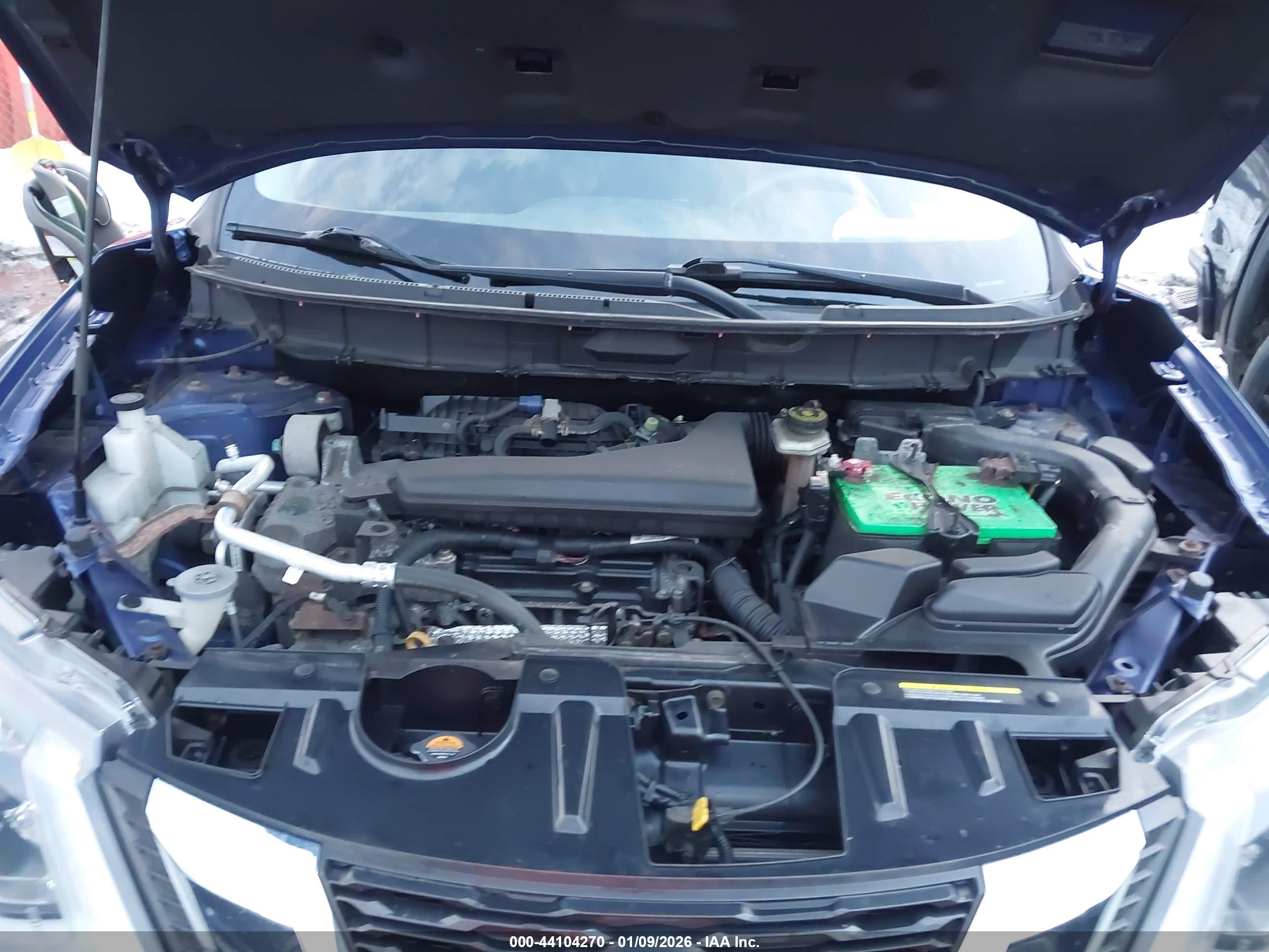 NISSAN ROGUE image 10