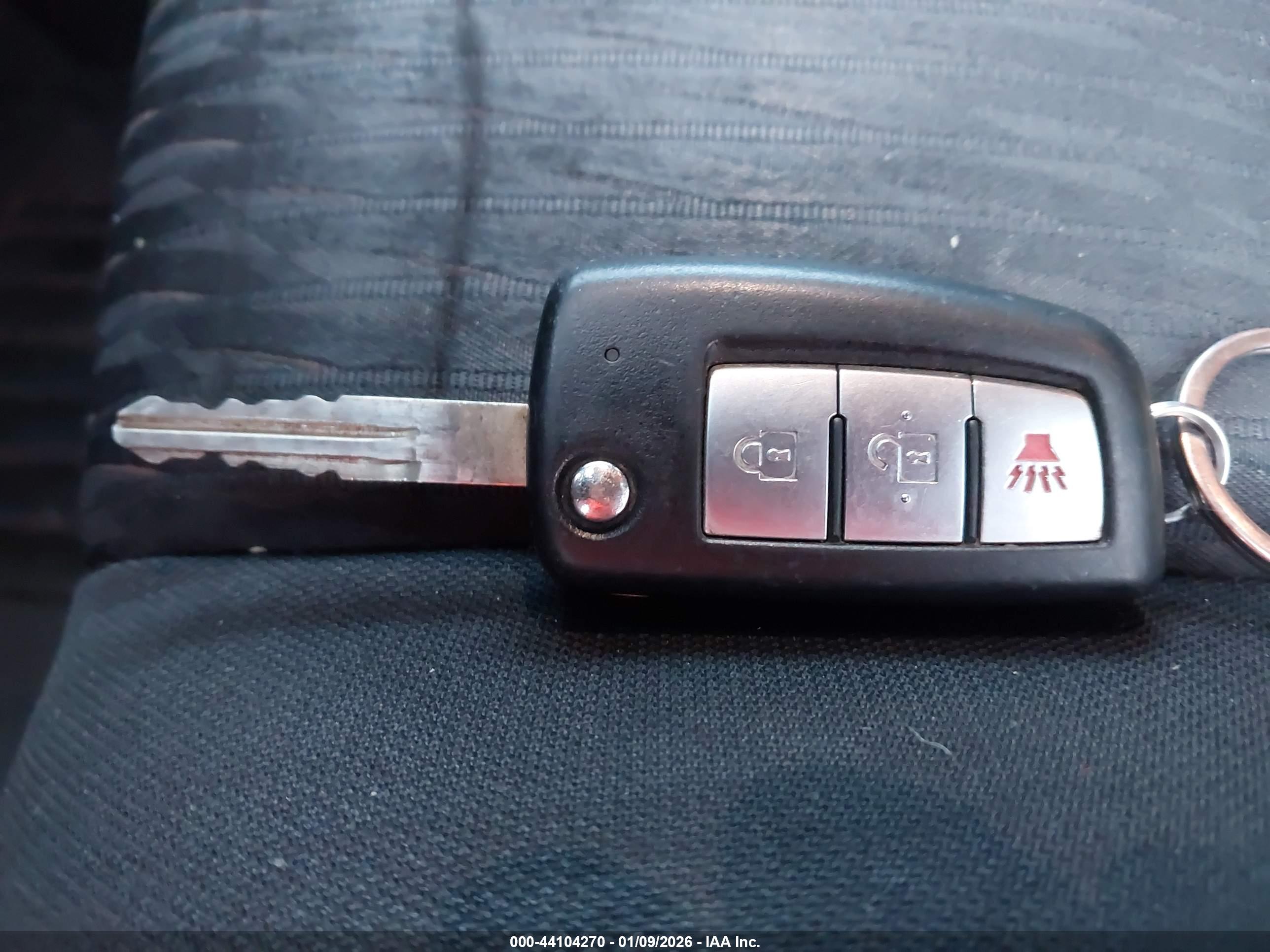 NISSAN ROGUE image 11
