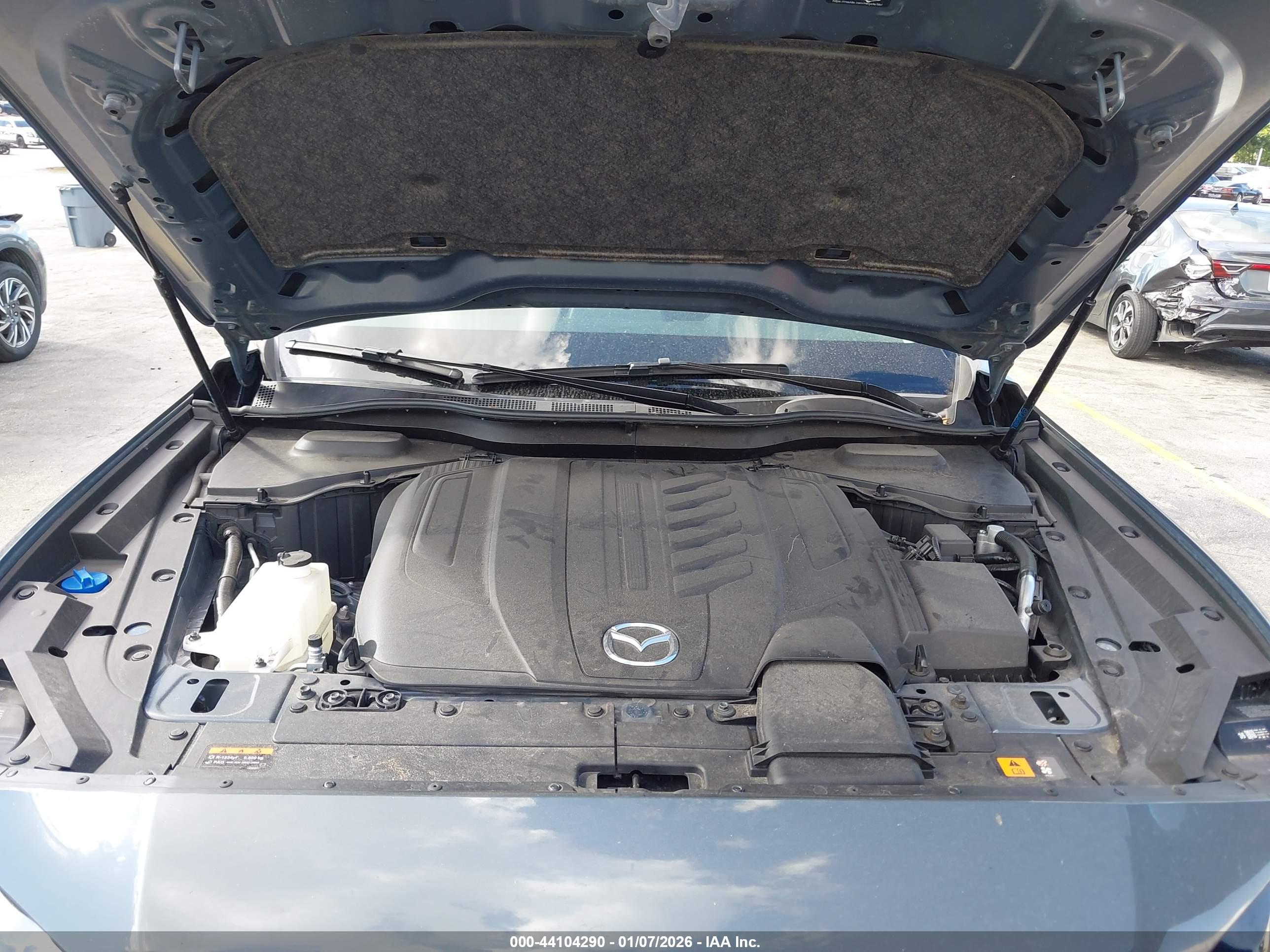MAZDA CX-70 image 10