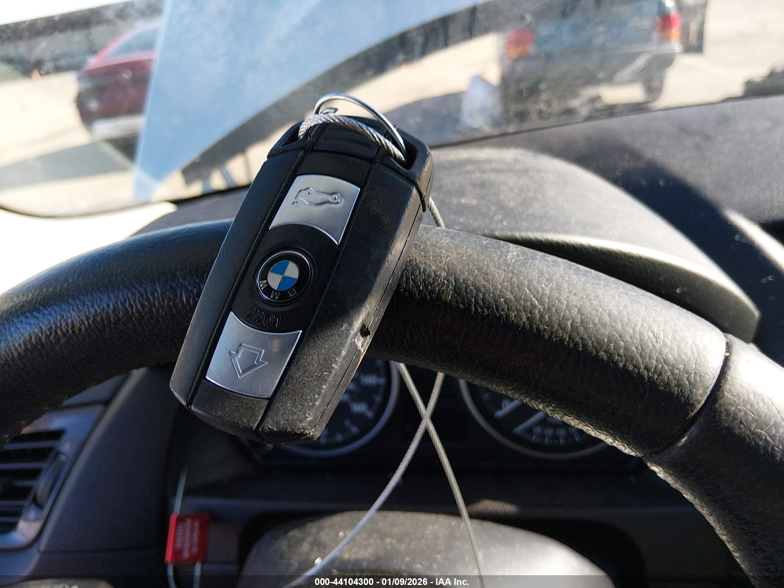 BMW X1 image 11