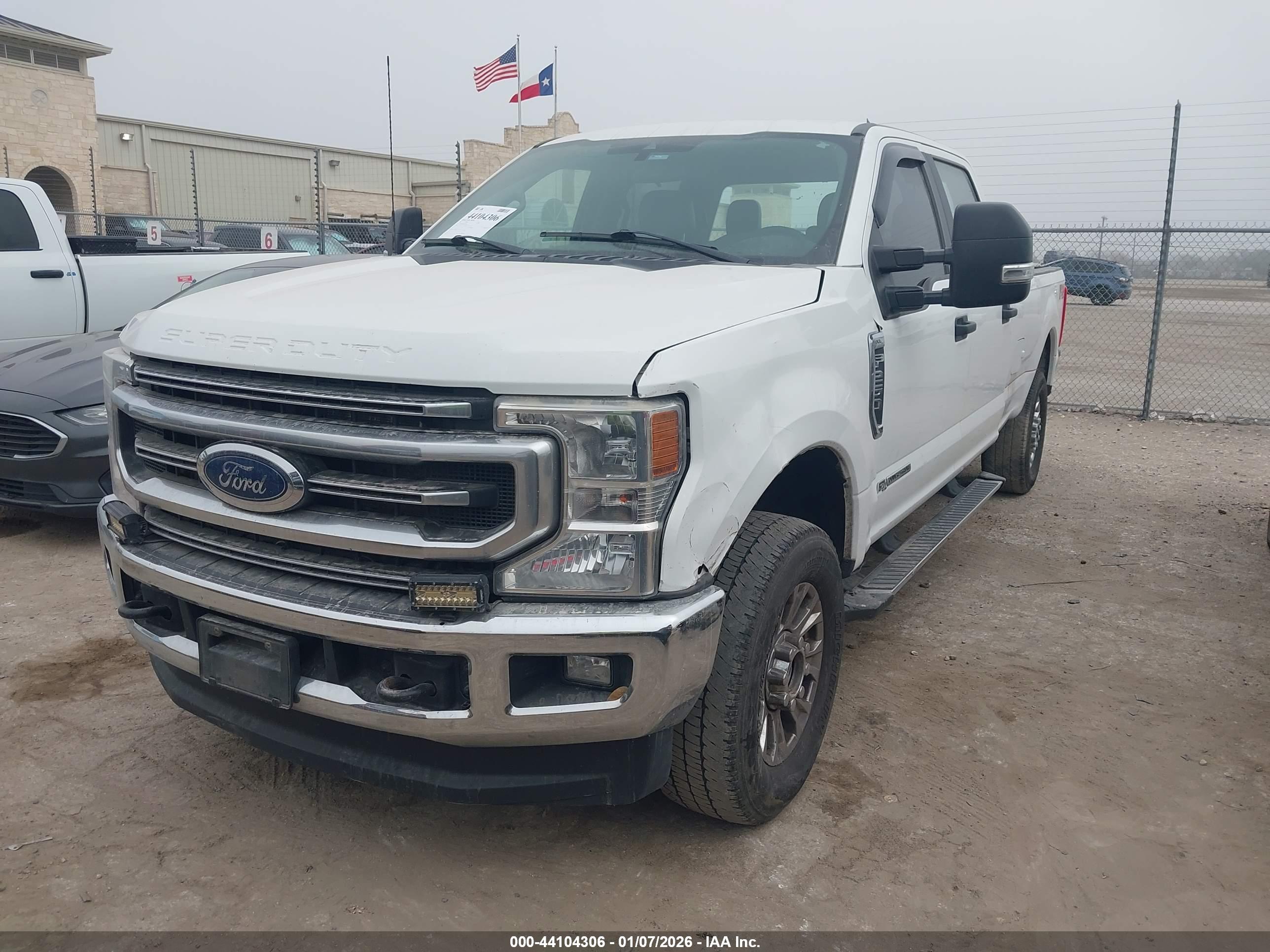 FORD F-250 image 6