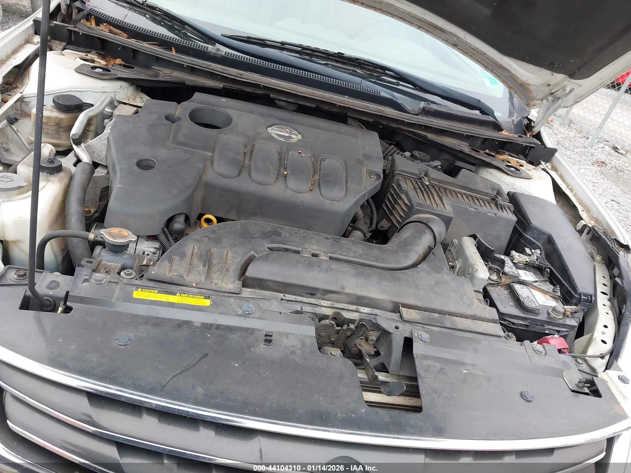 NISSAN ALTIMA image 10