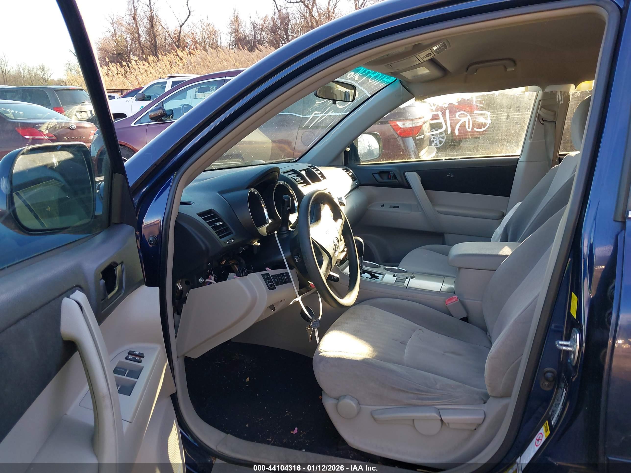 TOYOTA HIGHLANDER image 5