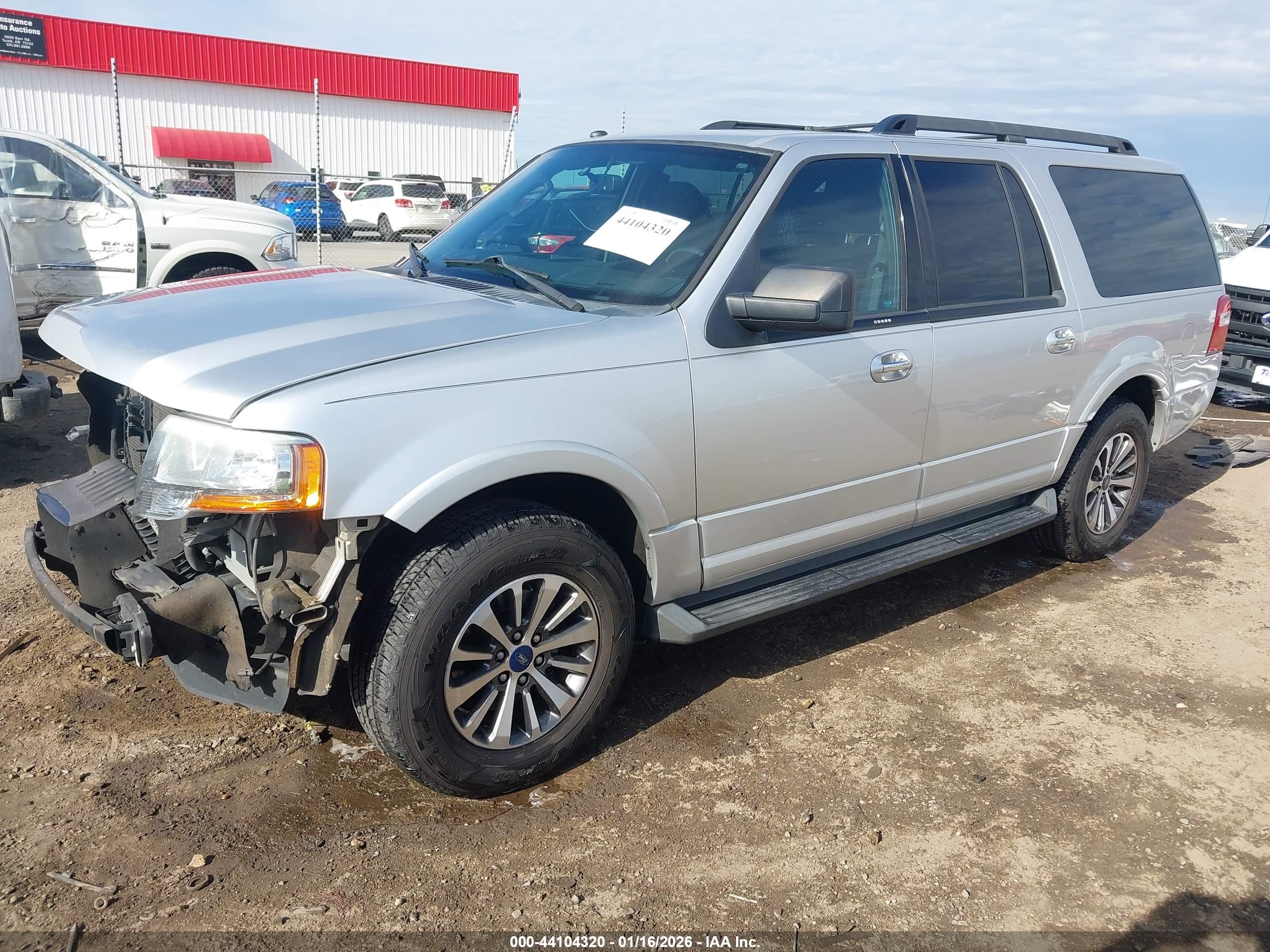 FORD EXPEDITION image 2