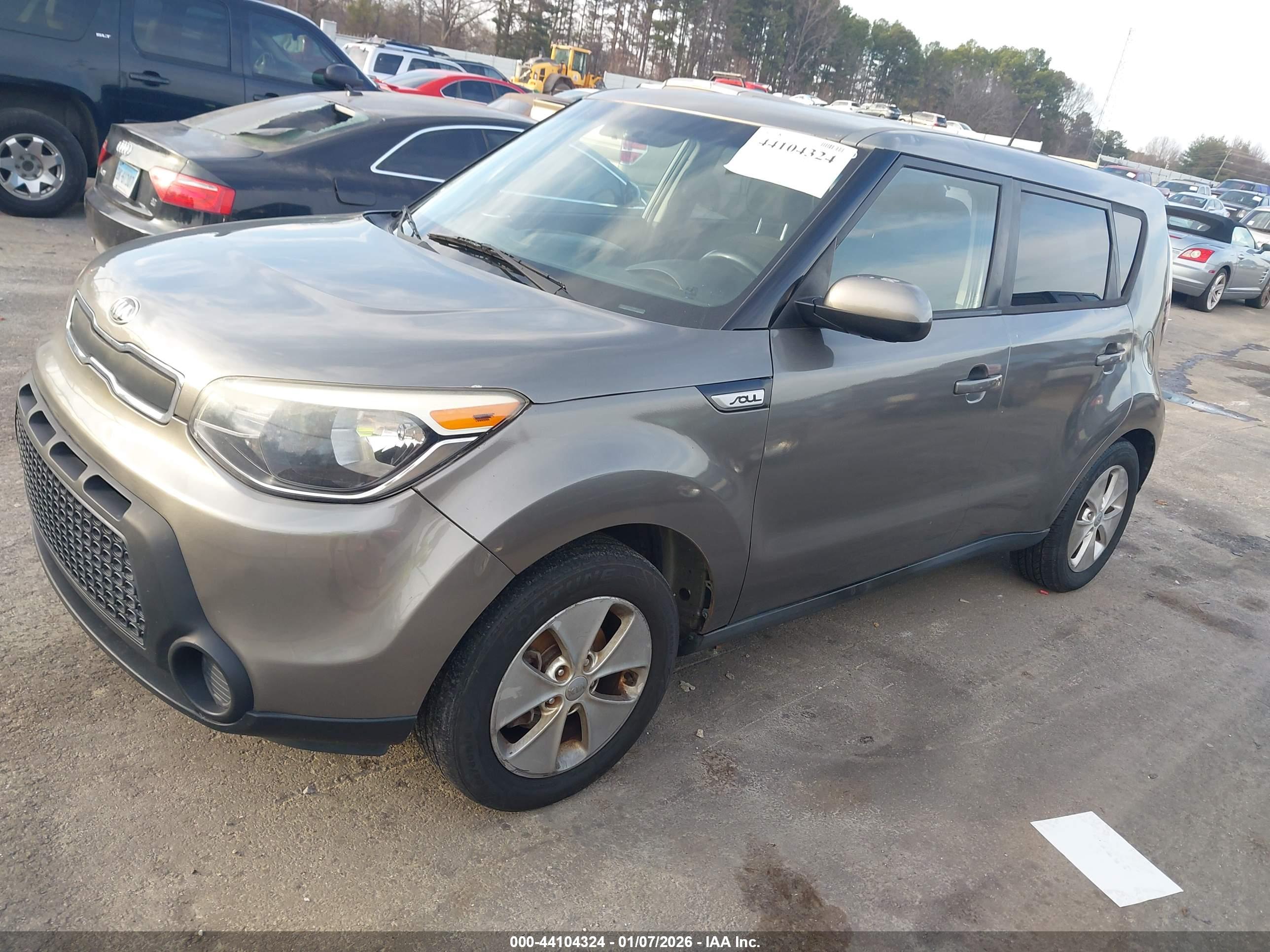 KIA SOUL image 2