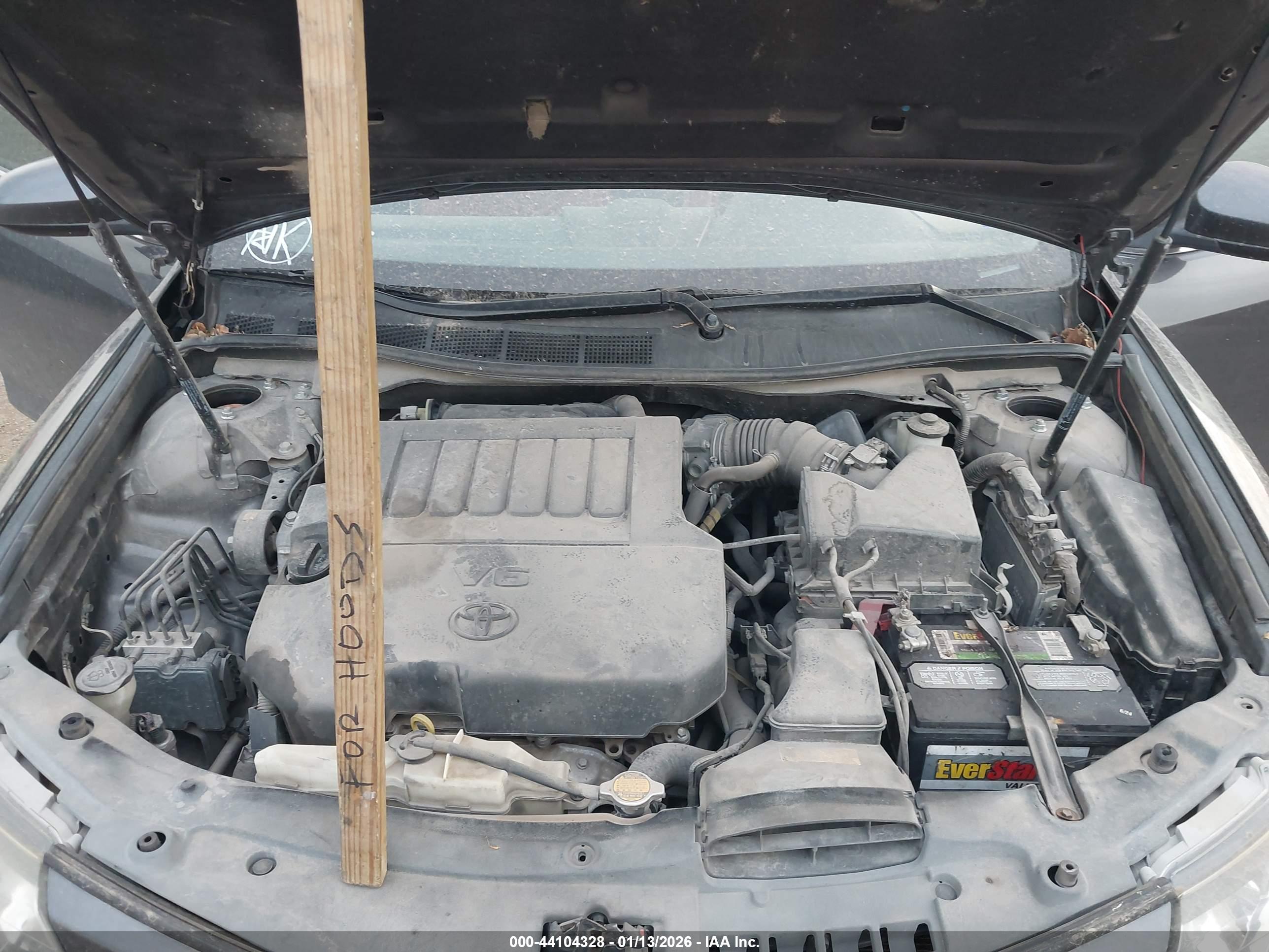 TOYOTA CAMRY image 10