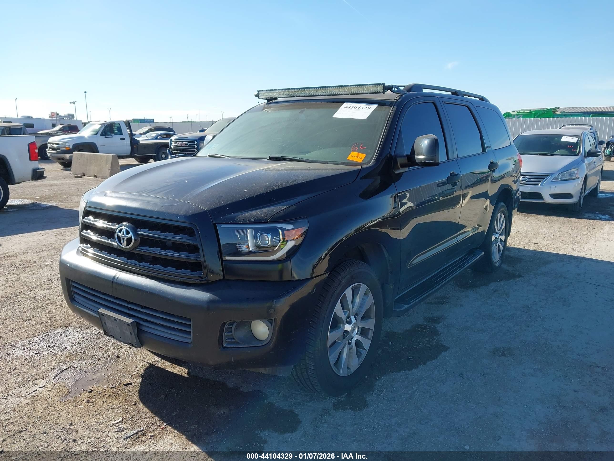 TOYOTA SEQUOIA image 2