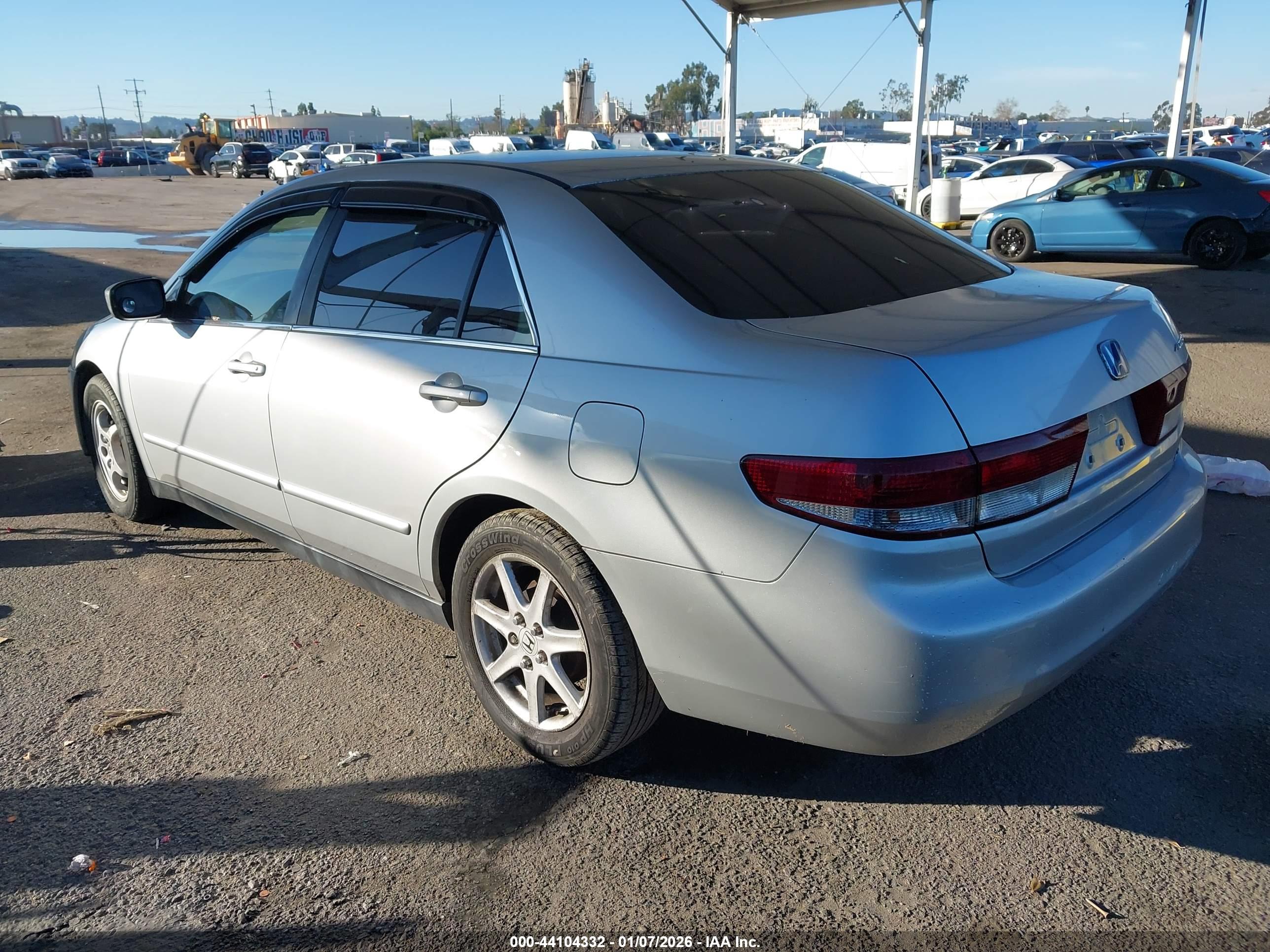 HONDA ACCORD image 3