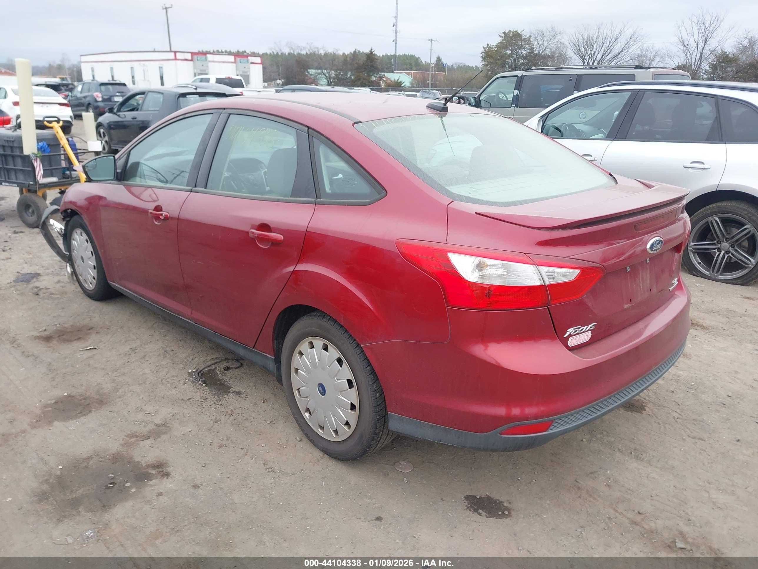 FORD FOCUS image 3