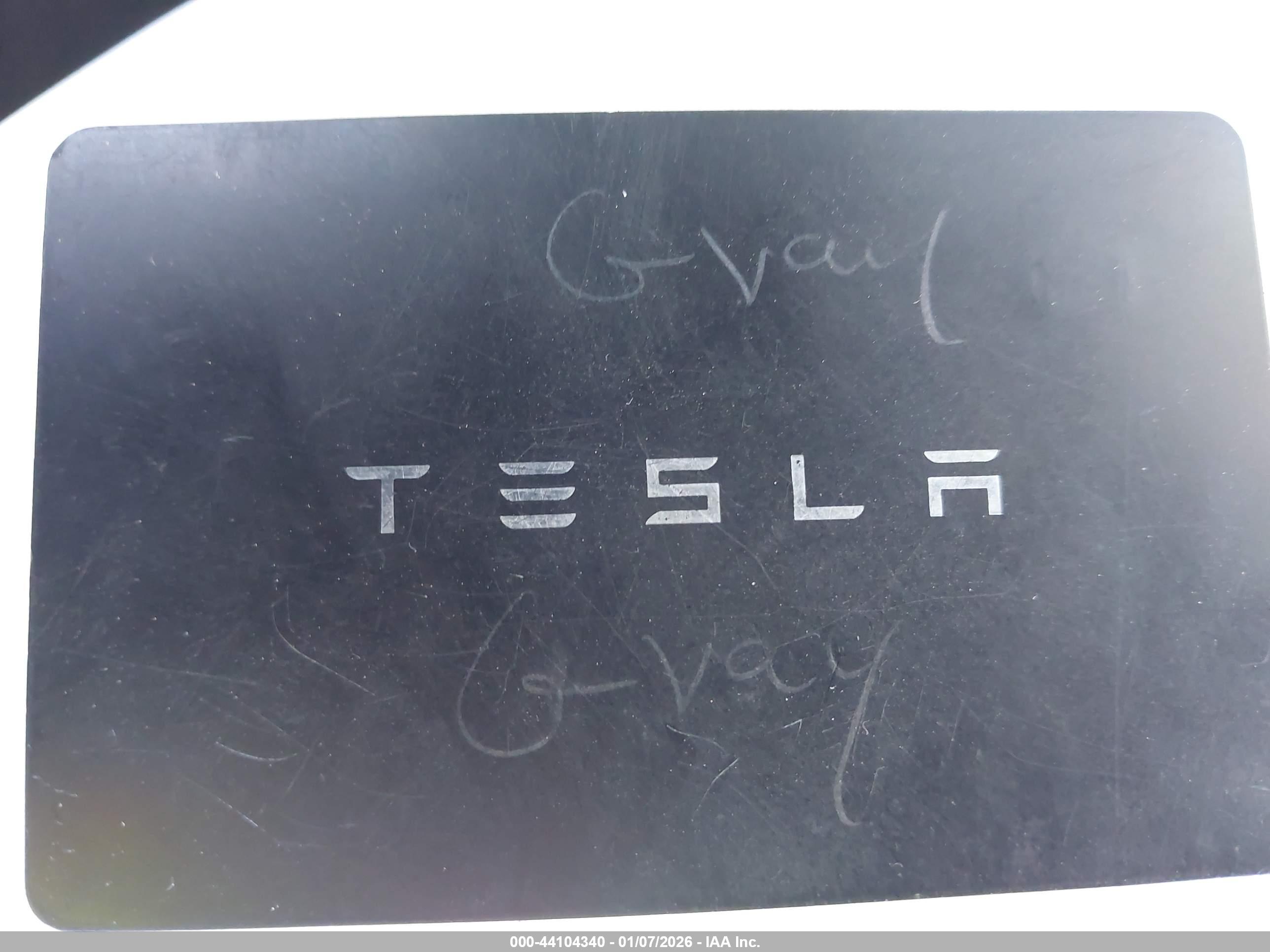 TESLA MODEL image 11