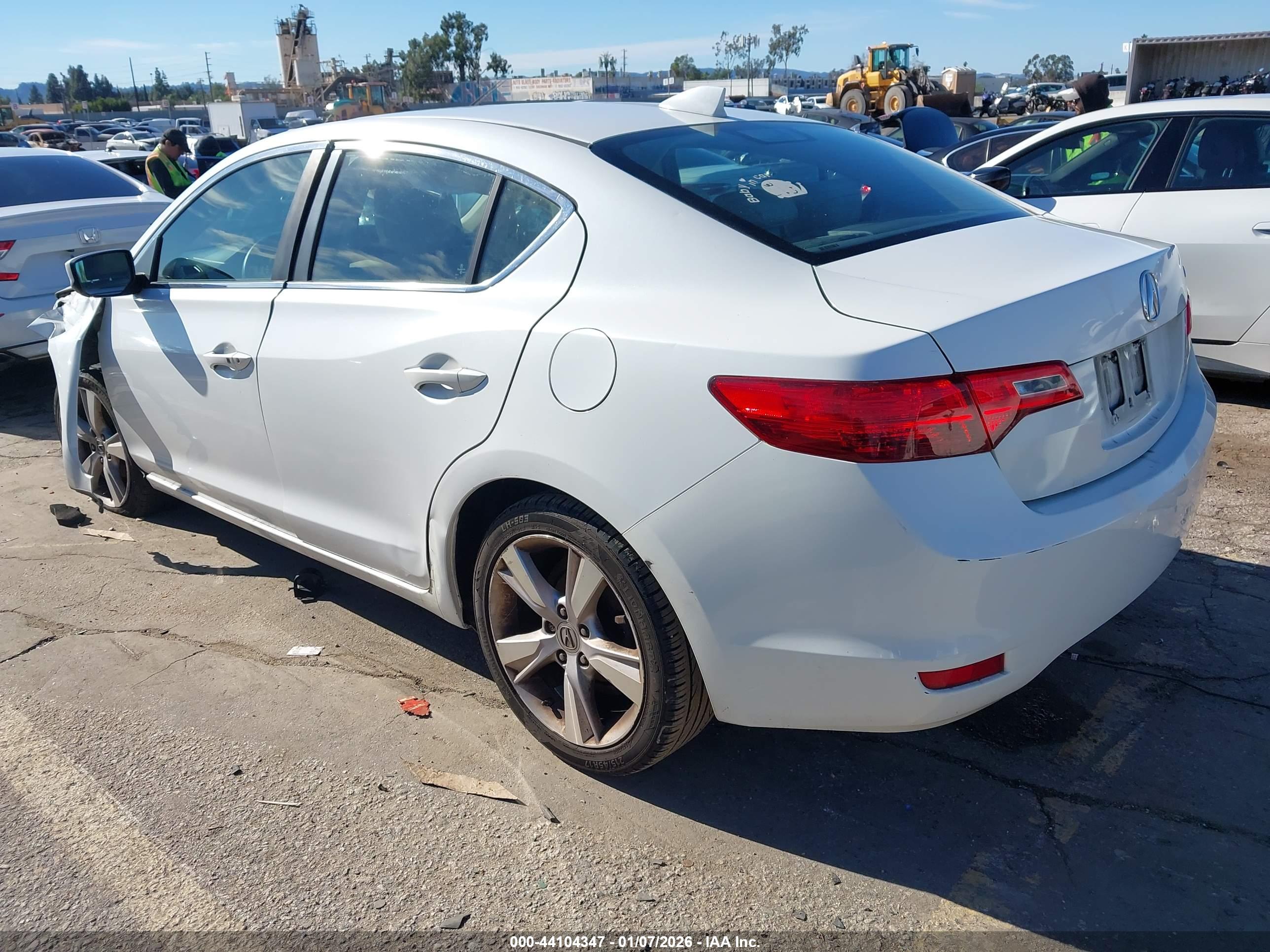 ACURA ILX image 3