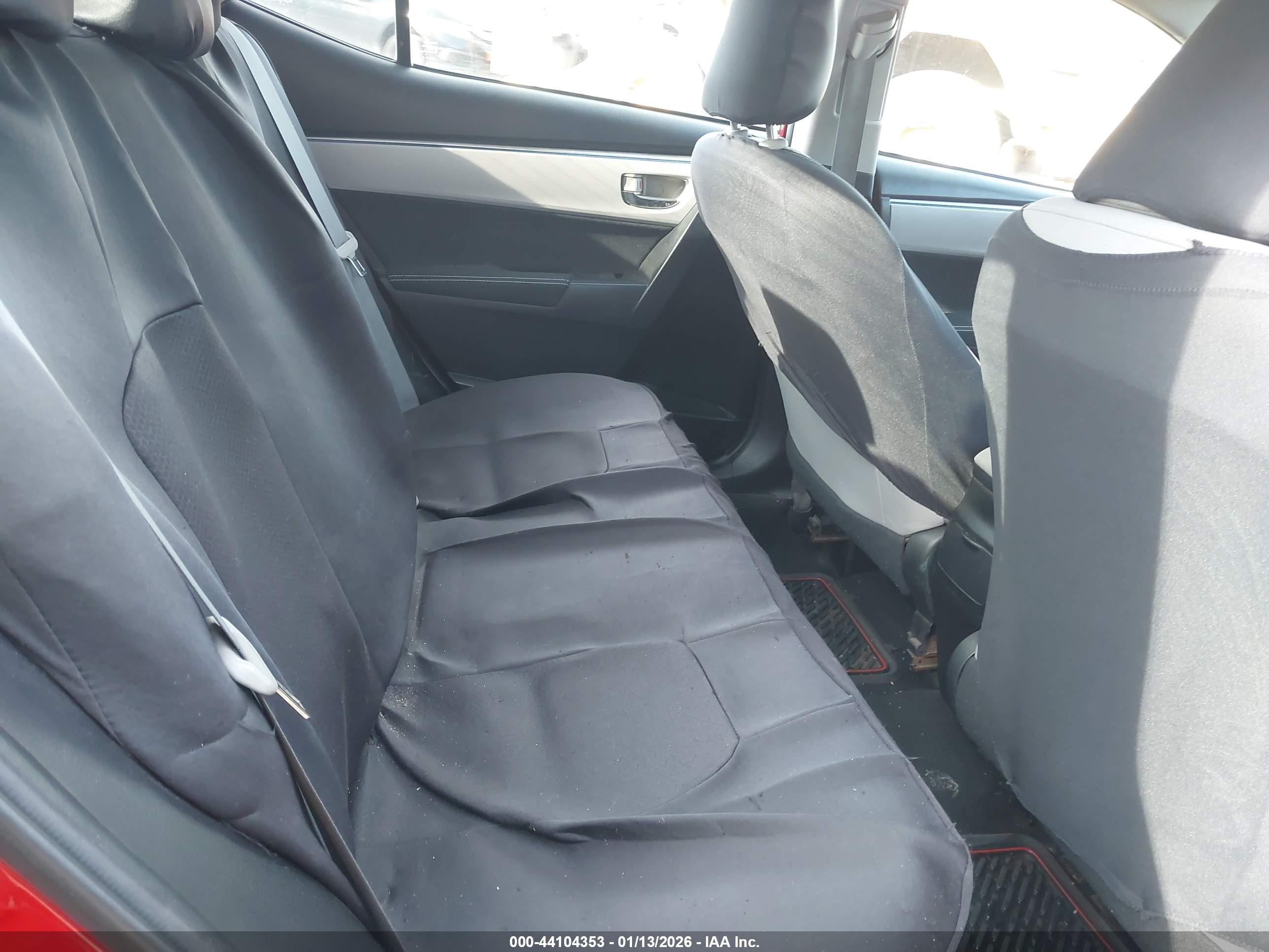 TOYOTA COROLLA image 8