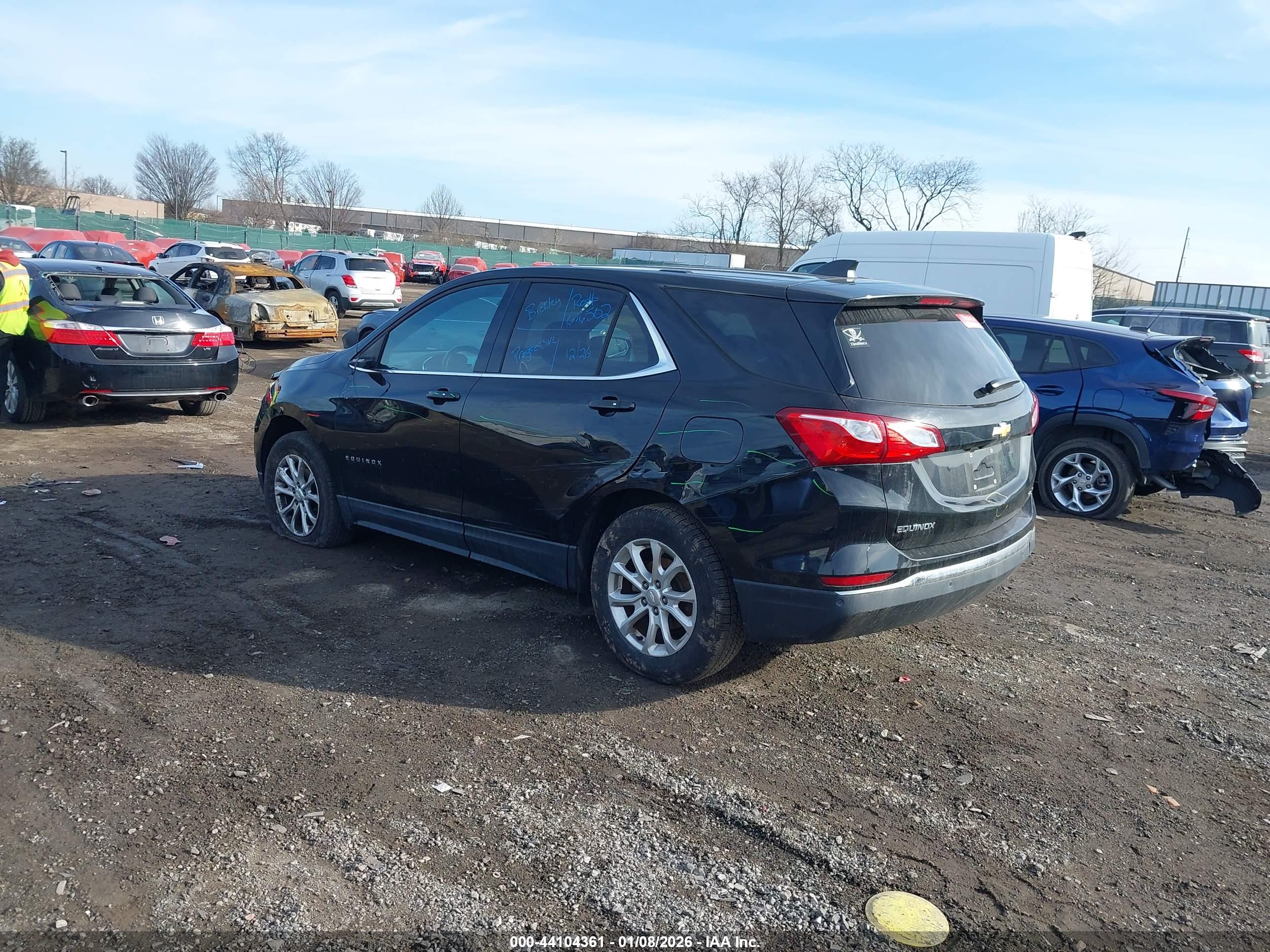 CHEVROLET EQUINOX image 3