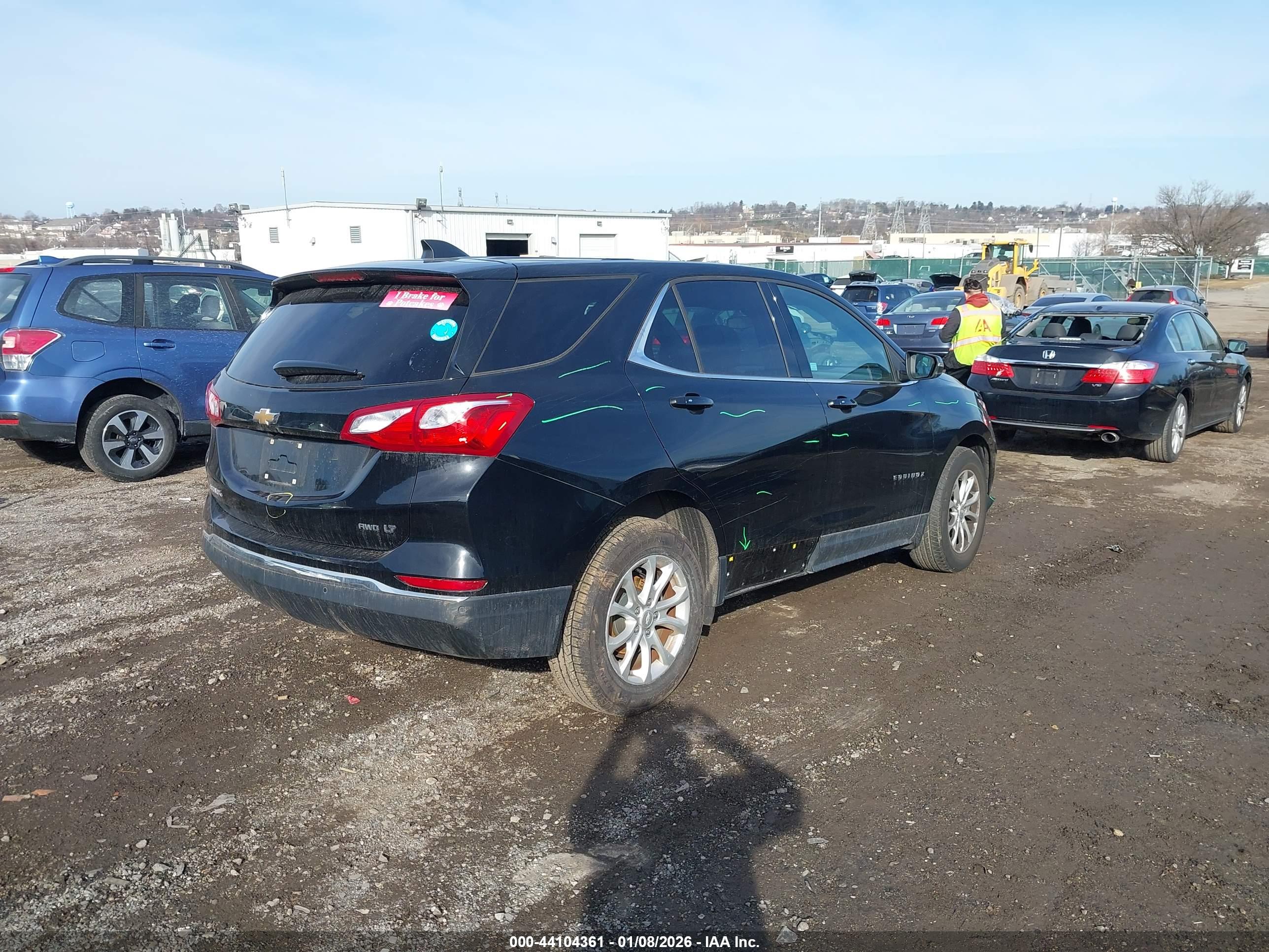 CHEVROLET EQUINOX image 4