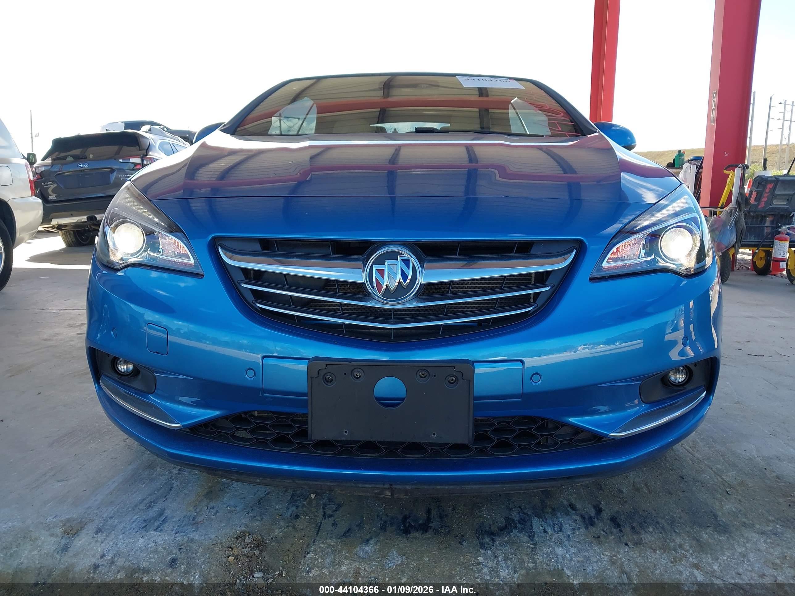 BUICK CASCADA image 6