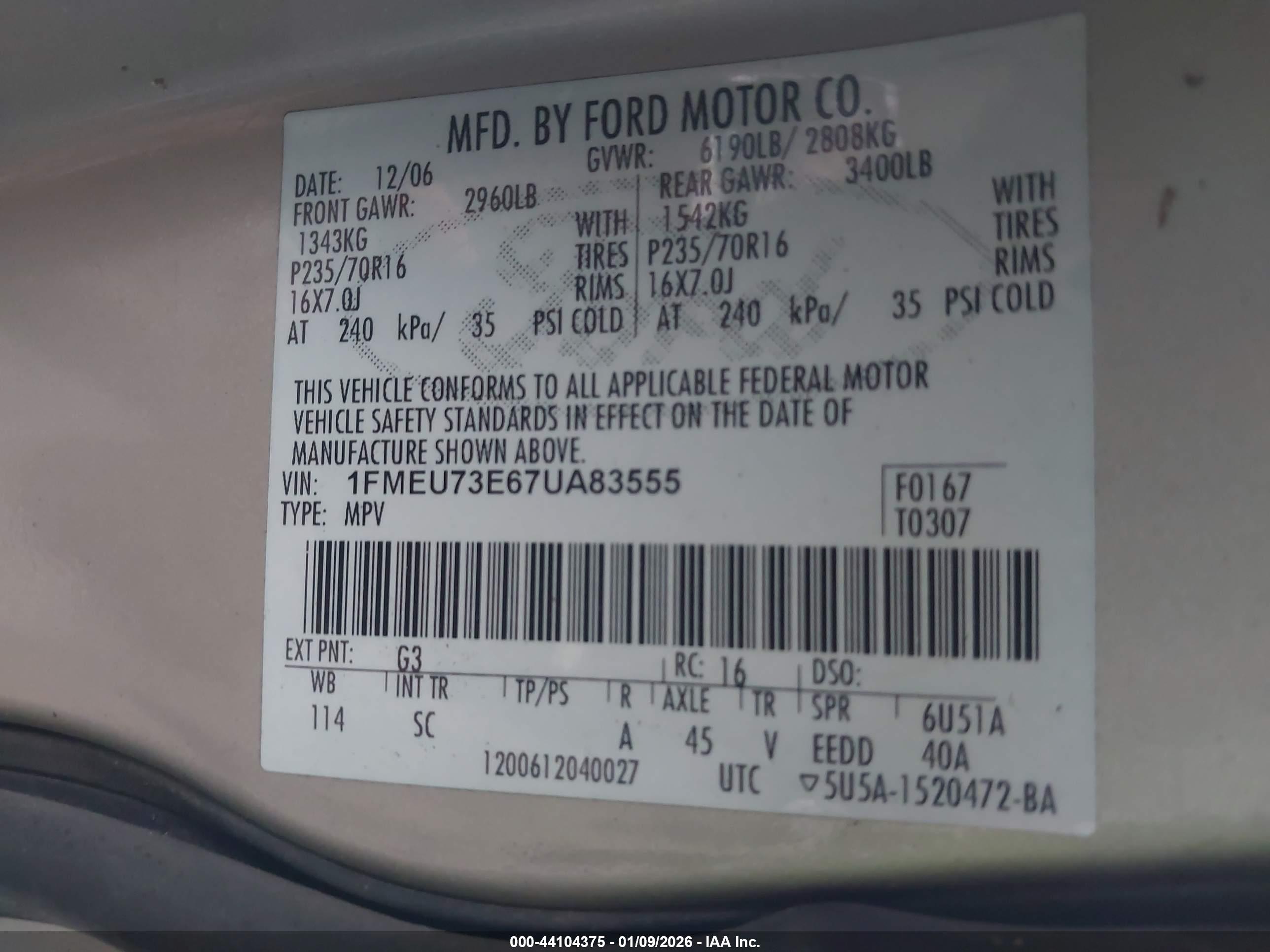 FORD EXPLORER image 9