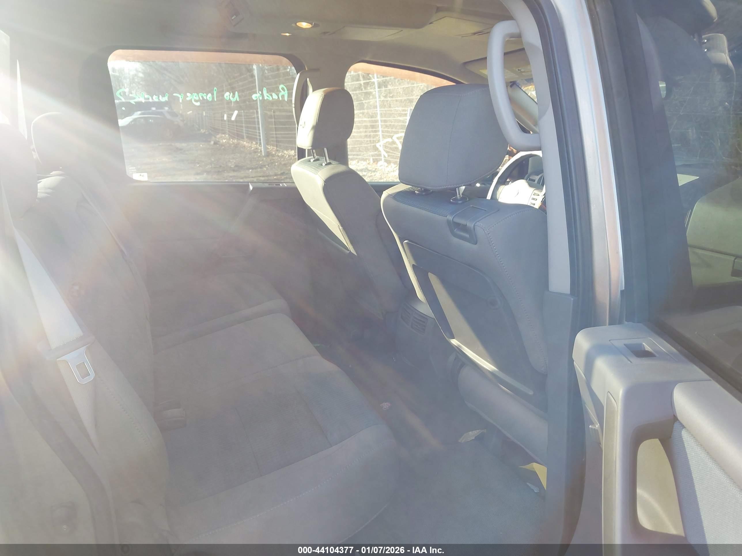 NISSAN TITAN image 8