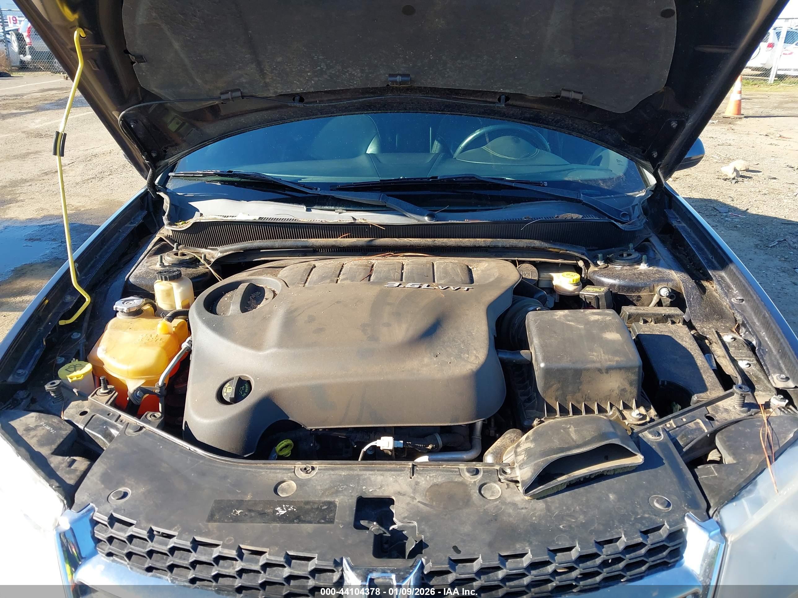 DODGE AVENGER image 10