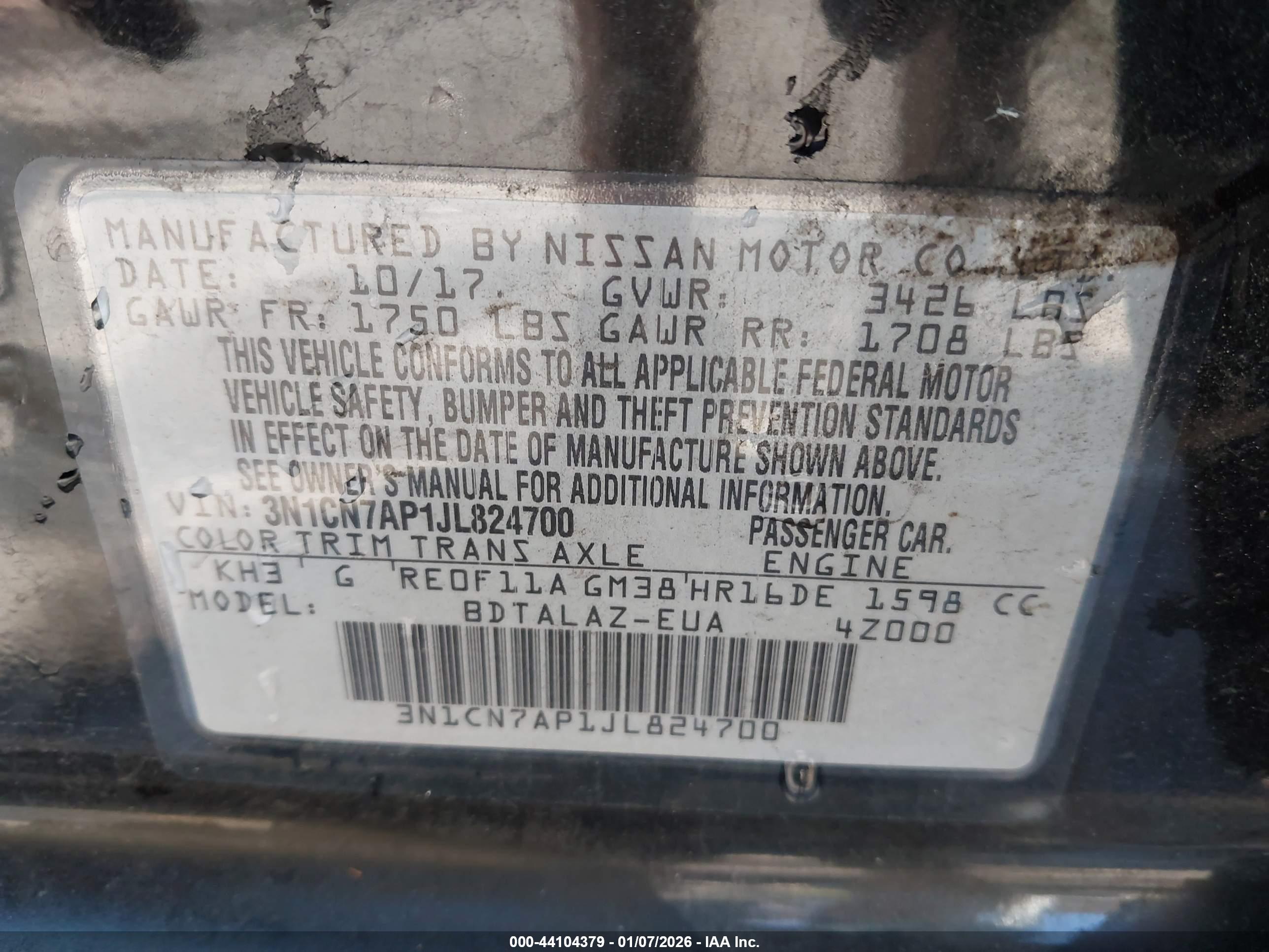 NISSAN VERSA image 9