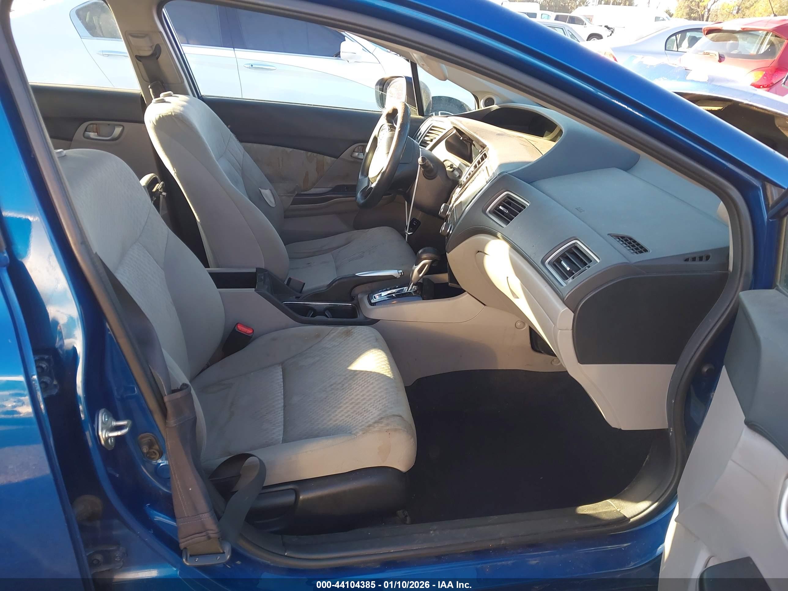 HONDA CIVIC image 5