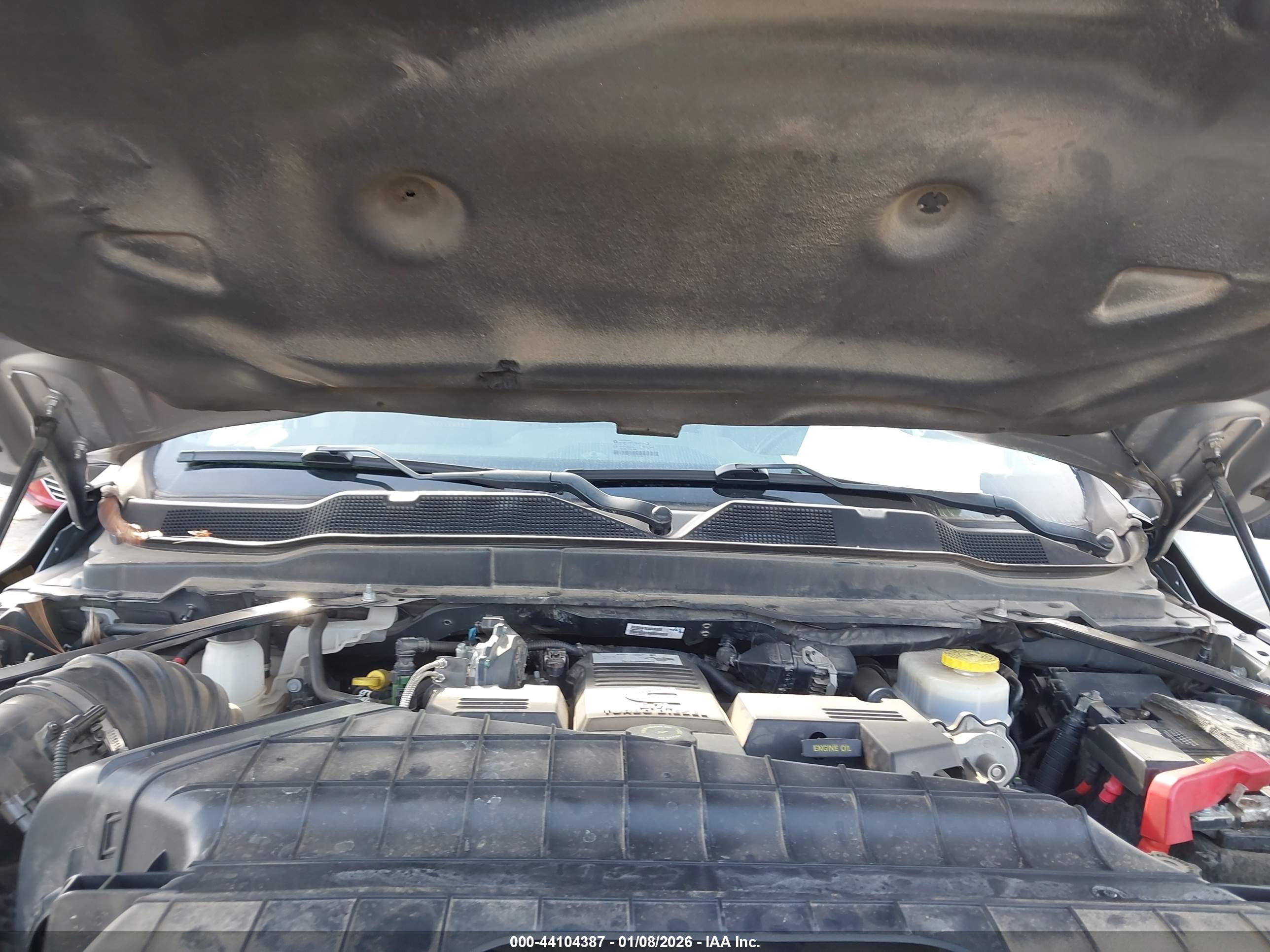 RAM 2500 image 10