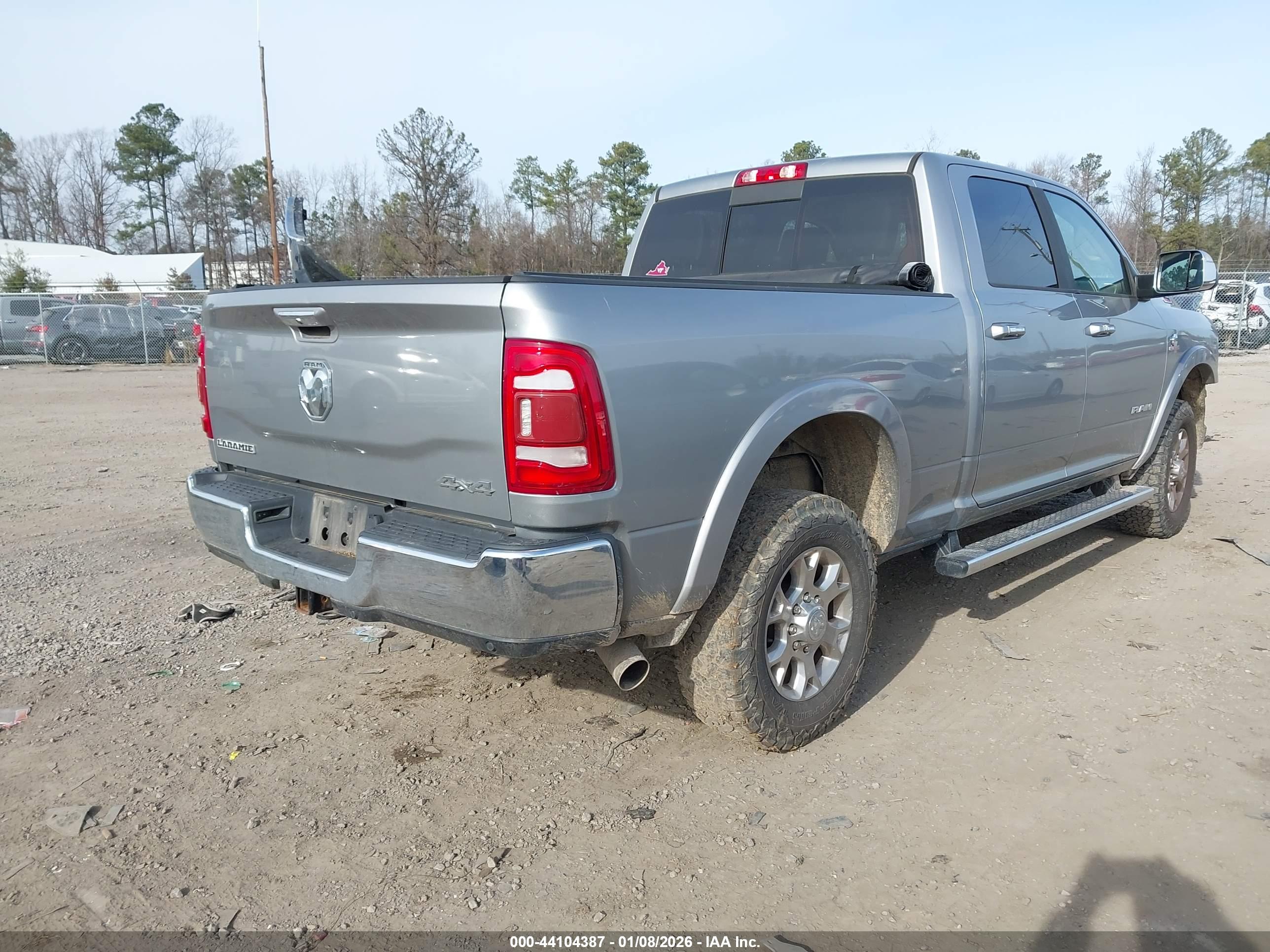 RAM 2500 image 4