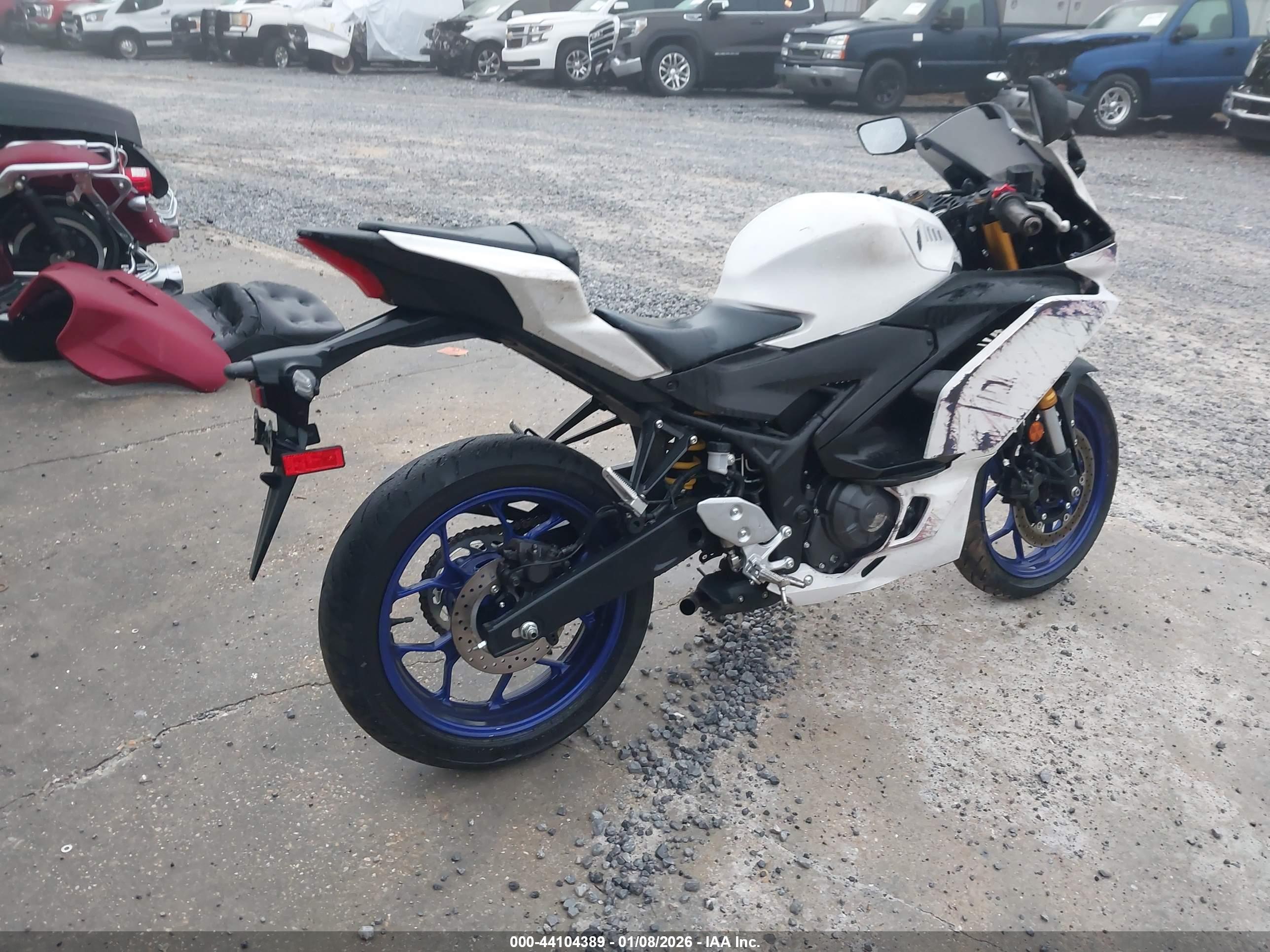 YAMAHA YFZ320 image 4