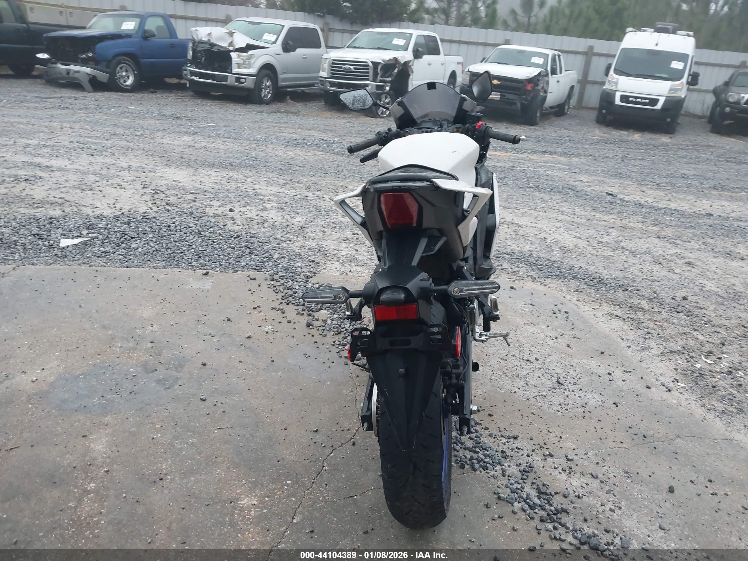 YAMAHA YFZ320 image 6