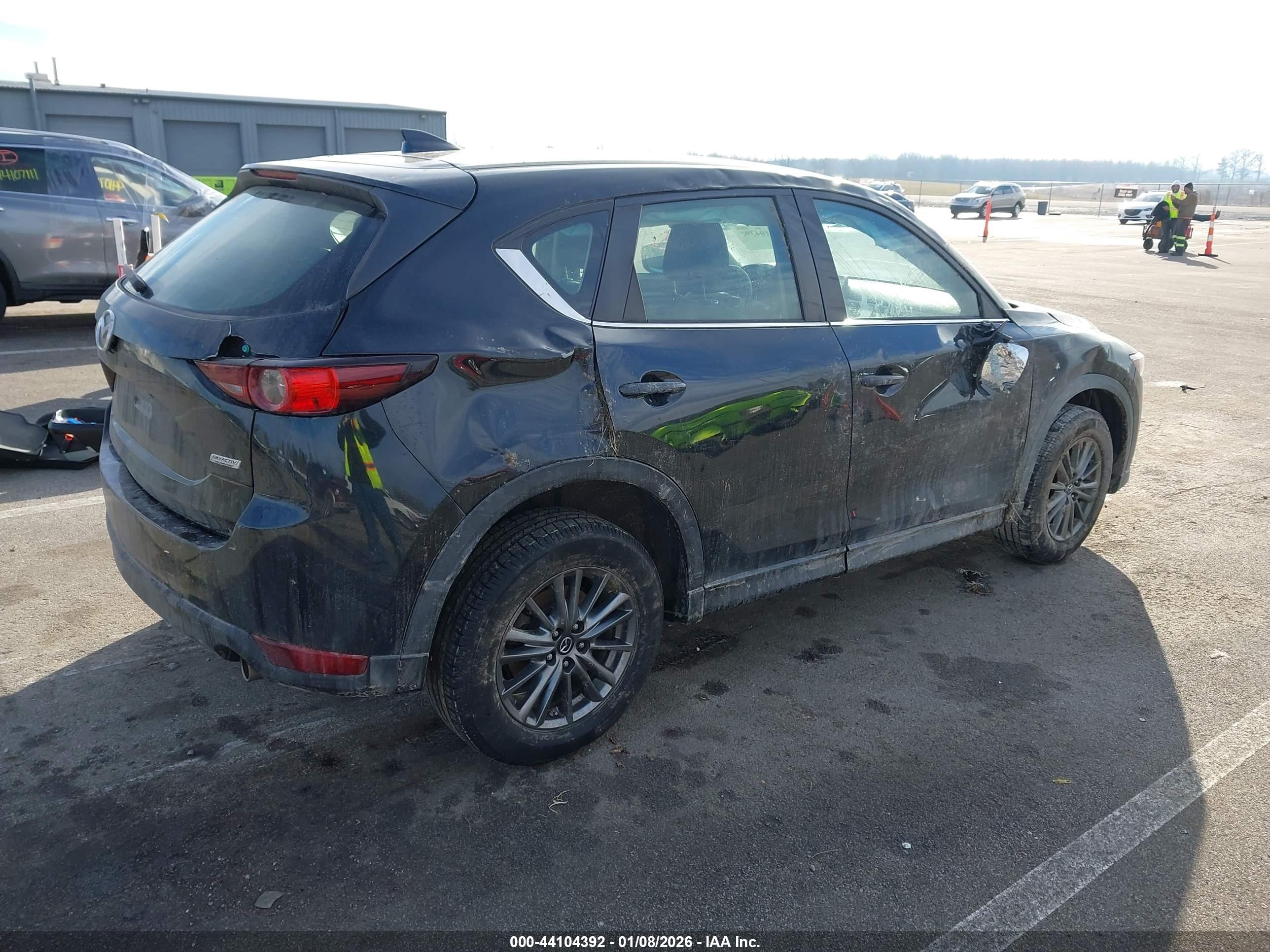MAZDA CX-5 image 4
